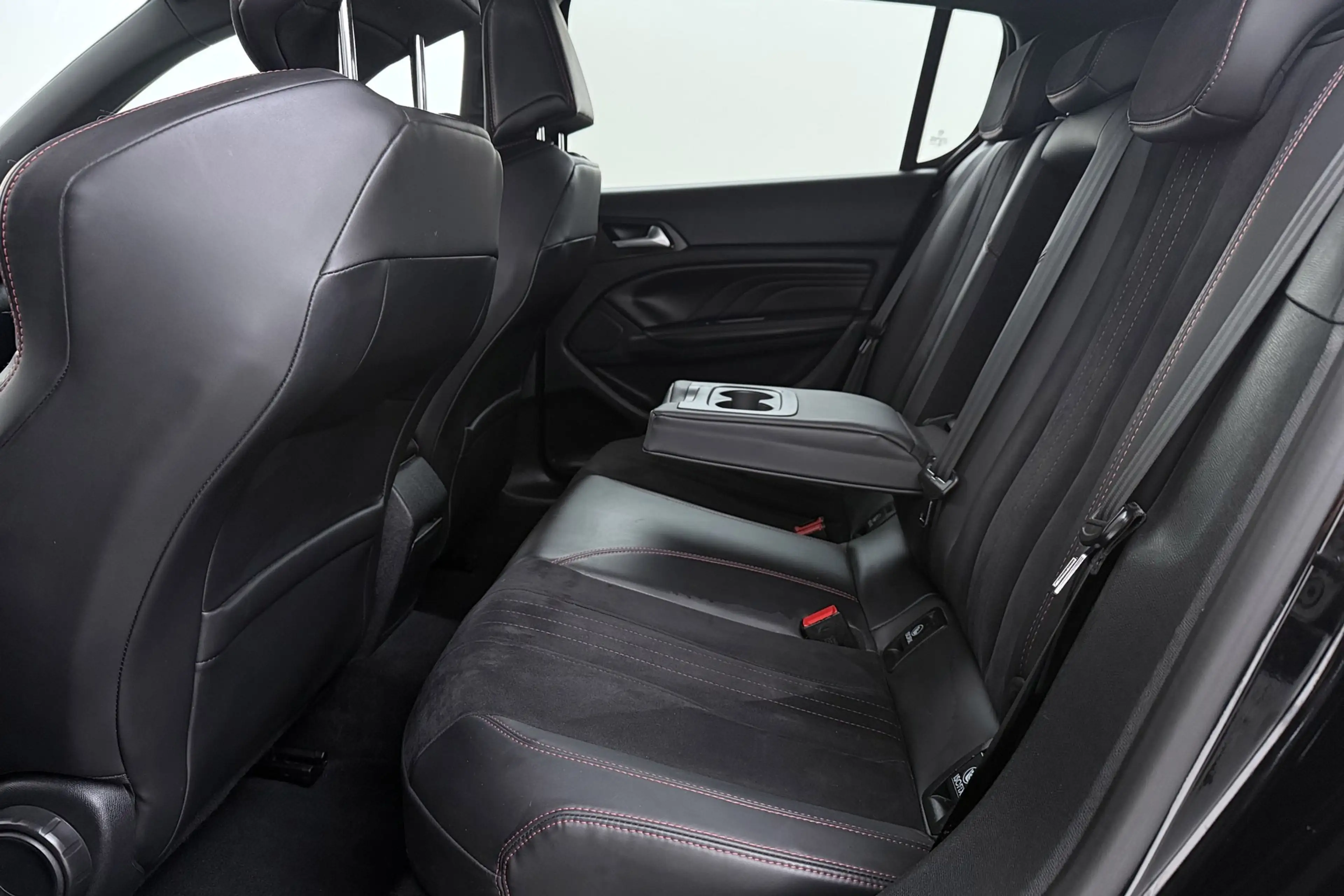 Peugeot 308 1.6 e-THP GTi 250 | Org NL | Camera | Stoelverwarm — photo 17