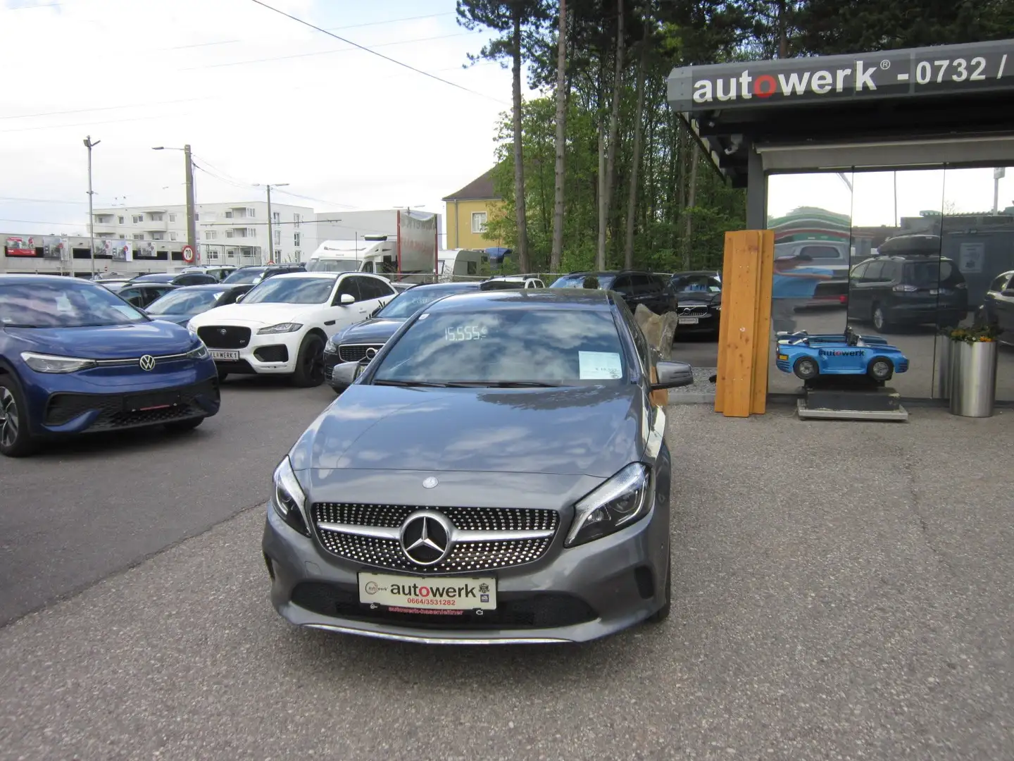 Mercedes-Benz A 180 A 180 CDI / d BlueEfficiency (176.012) Grau - 1
