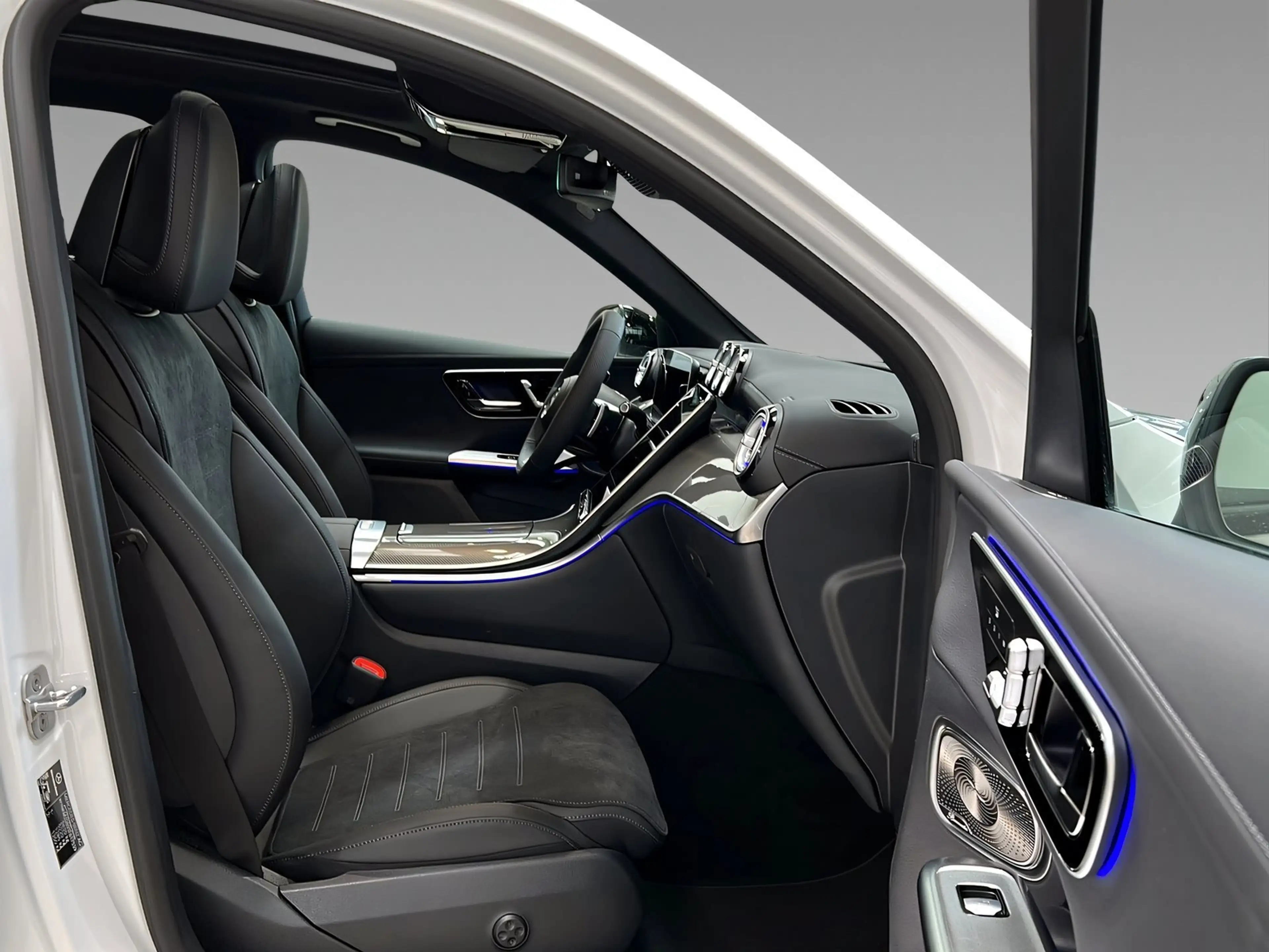 Mercedes-Benz GLC 450 d 4M AMG+DISTR+NIGHT+Burme+Memo+AHK+360° — photo 14