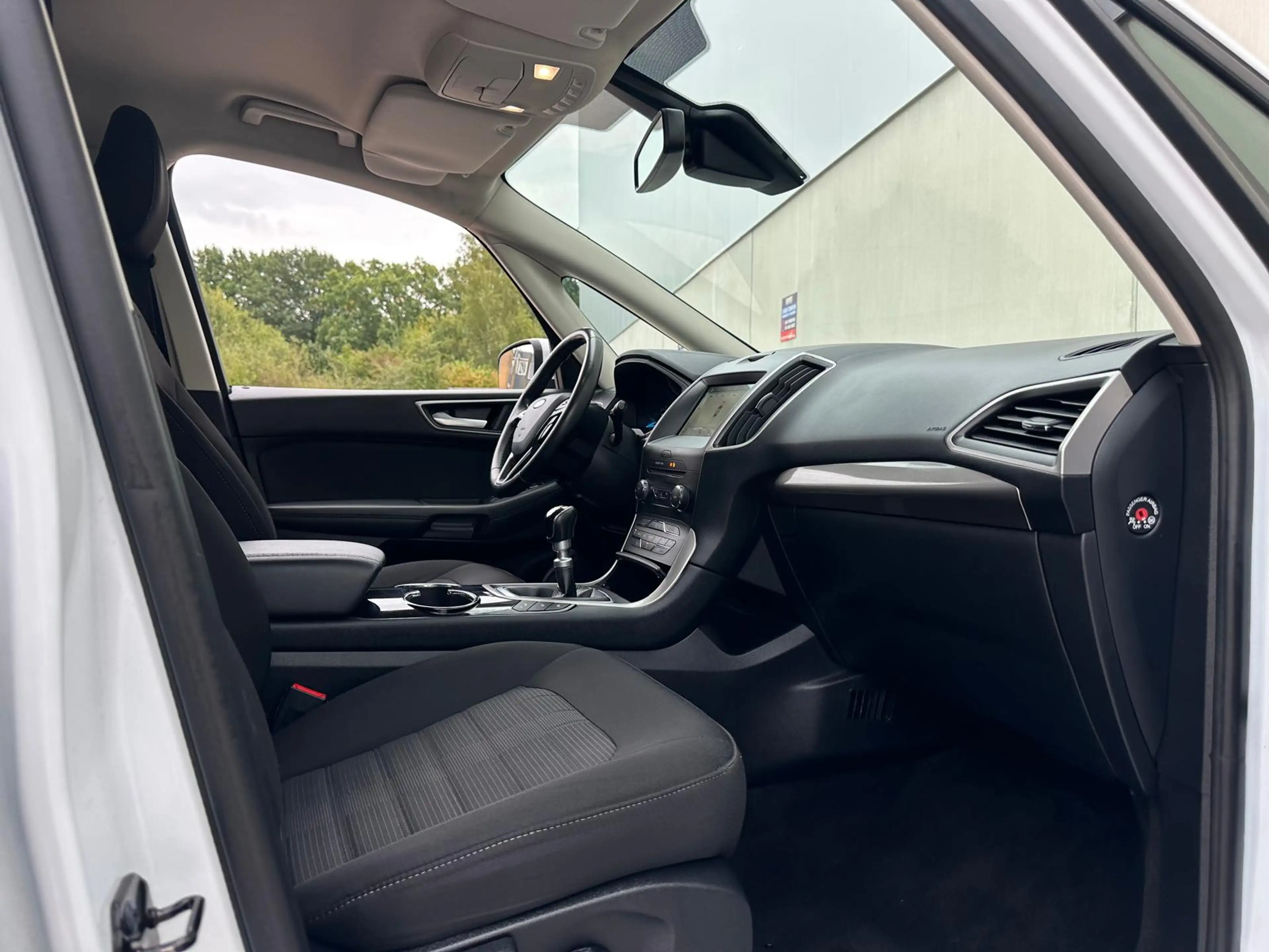 Ford Galaxy 1.5 Titanium 7Persoons, Climate C, Cruise C, Navig — photo 8