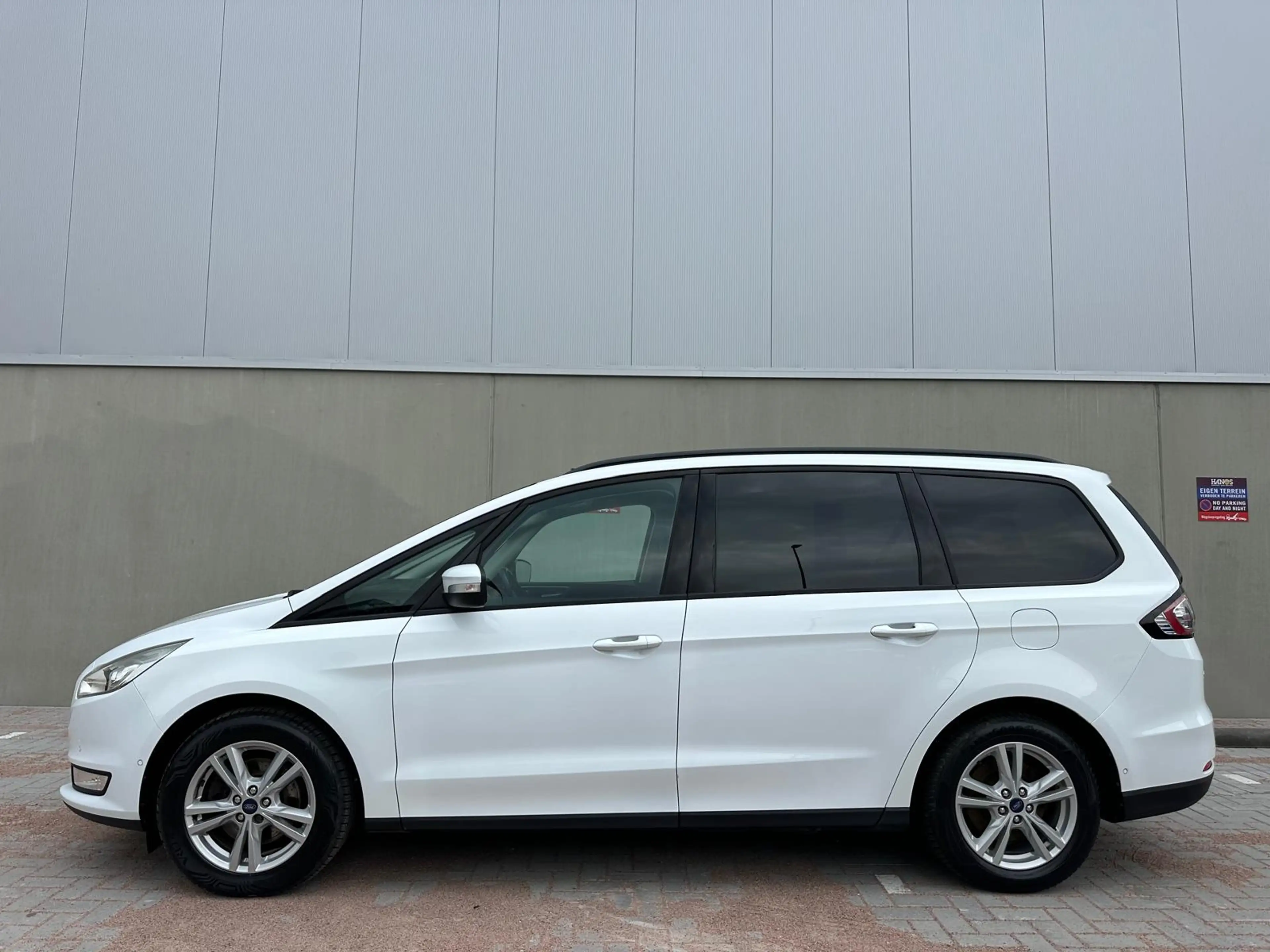 Ford Galaxy 1.5 Titanium 7Persoons, Climate C, Cruise C, Navig — photo 3