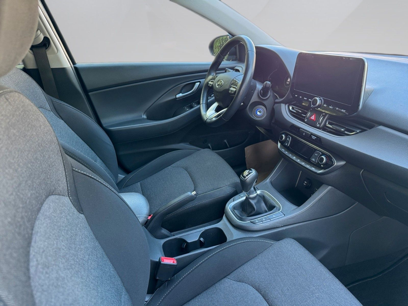 Hyundai i30 I30 Intro Edition+ KAMERA+NAVI+TEMPOMAT+ — photo 14