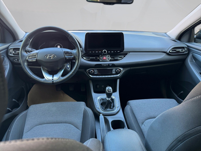 Hyundai i30 I30 Intro Edition+ KAMERA+NAVI+TEMPOMAT+ — photo 11