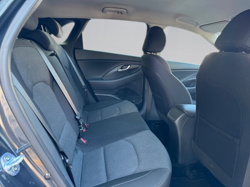 Hyundai i30 I30 Intro Edition+ KAMERA+NAVI+TEMPOMAT+ — photo 13