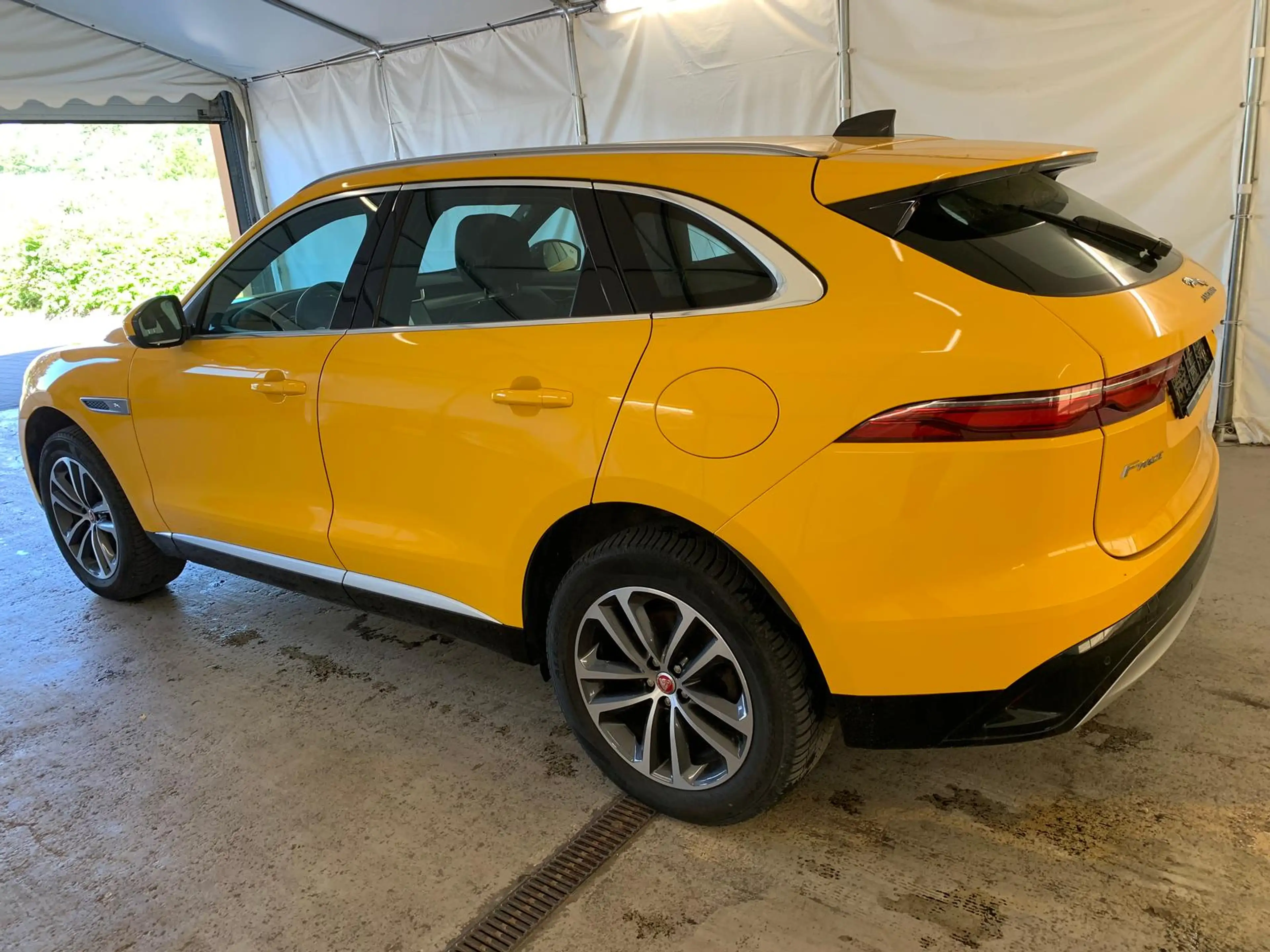 Jaguar F-Pace P400 E ACC|ILS-LED|DigiCockp.|Shz|Leder — photo 7