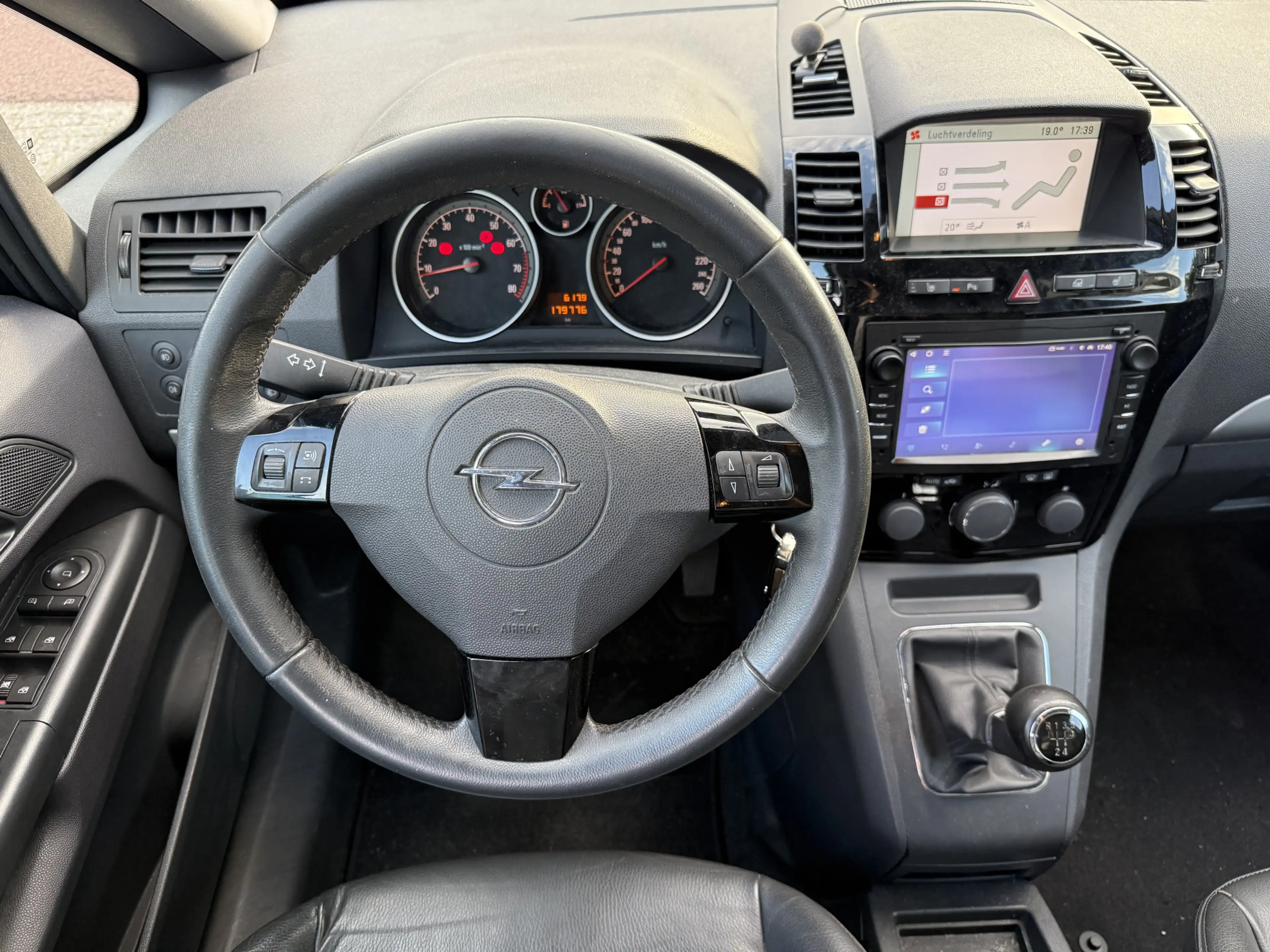 Opel Zafira 1.8 140pk Cosmo 7p., Navi | Clima | Trekhaak | Ori — photo 11