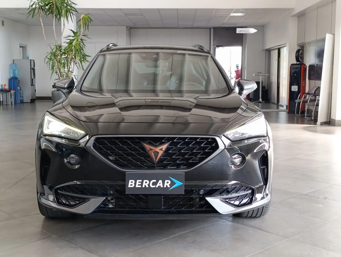 CUPRA Formentor Formentor 2.0 TSI DSG VZ Zwart - 2