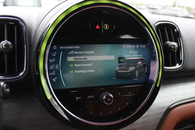 Mini Countryman view 24