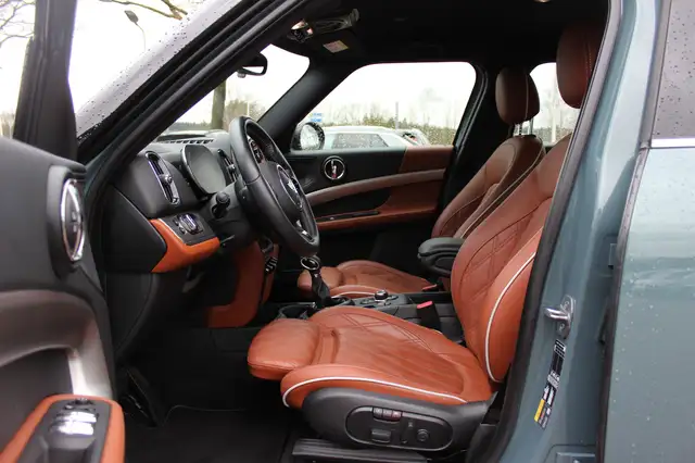 Mini Countryman view 10