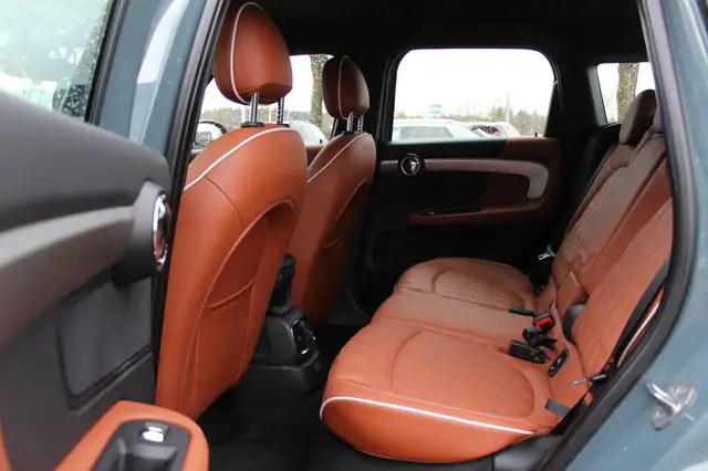 Mini Countryman view 11