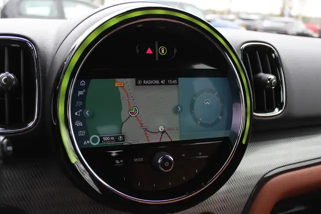 Mini Countryman view 22