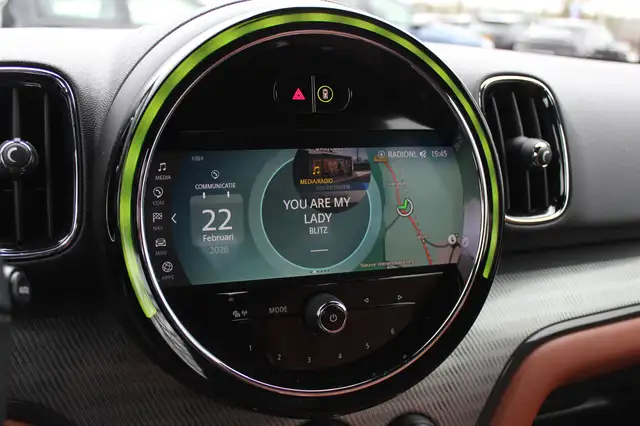 Mini Countryman view 21