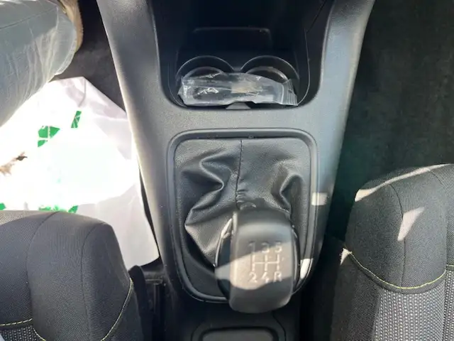 Citroen C3 view 12