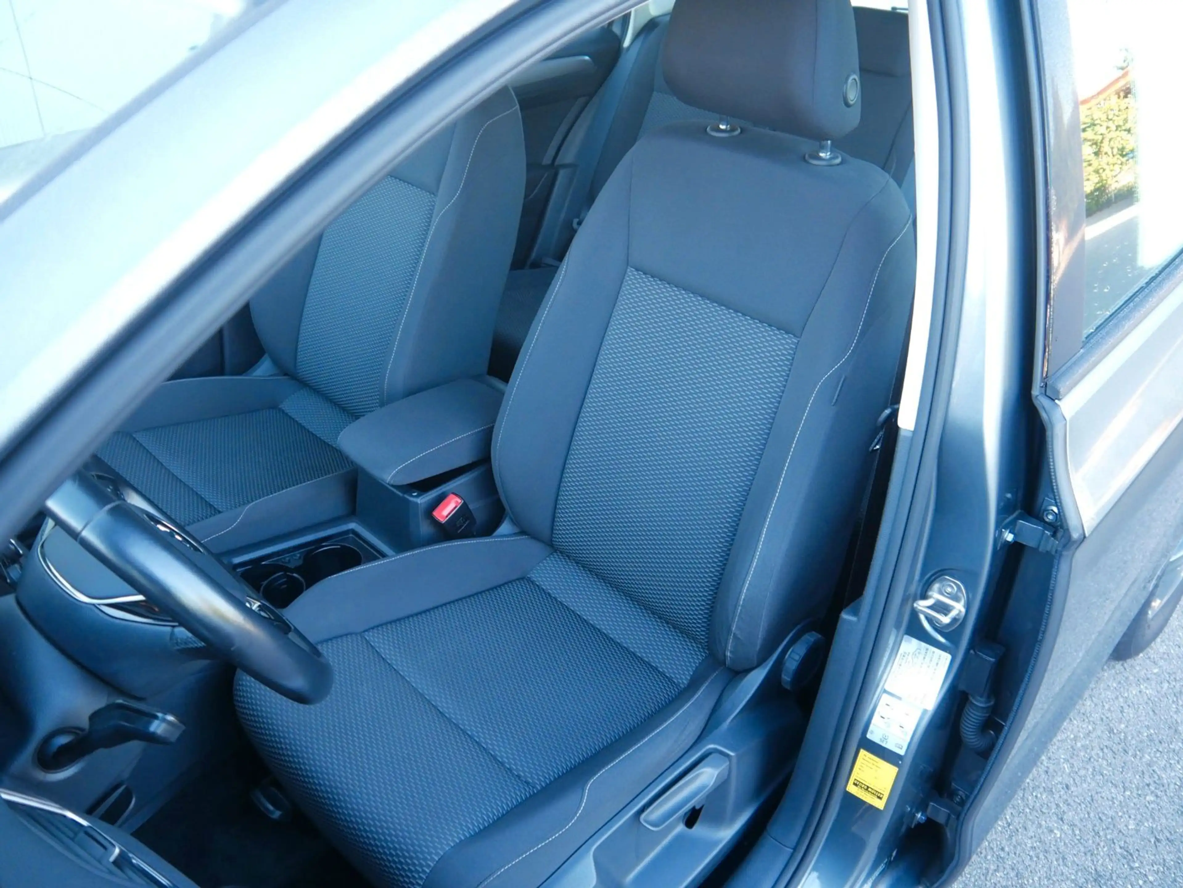 Volkswagen Golf Sportsvan 1.0 TSI DSG Trendline — photo 8