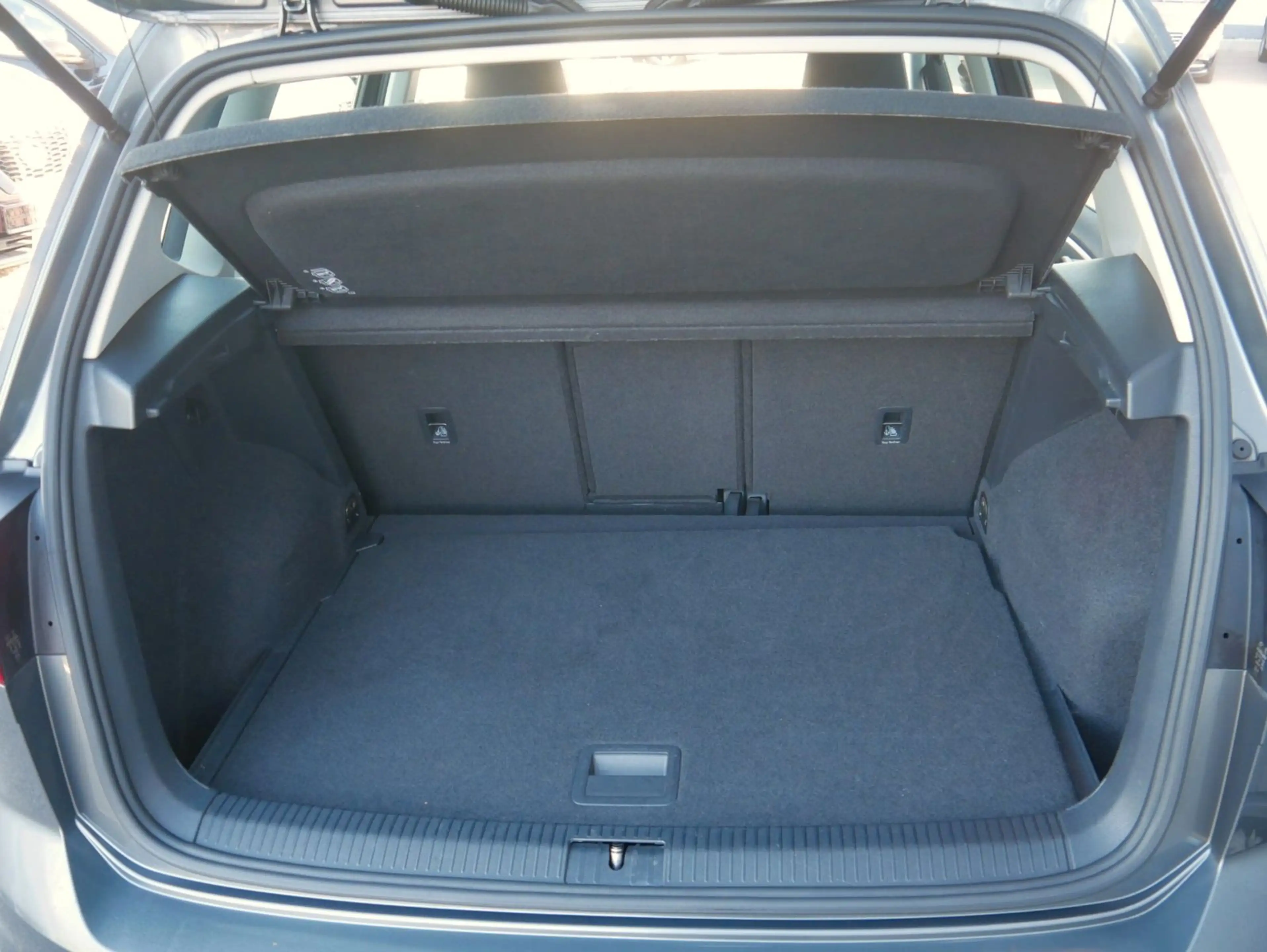 Volkswagen Golf Sportsvan 1.0 TSI DSG Trendline — photo 11