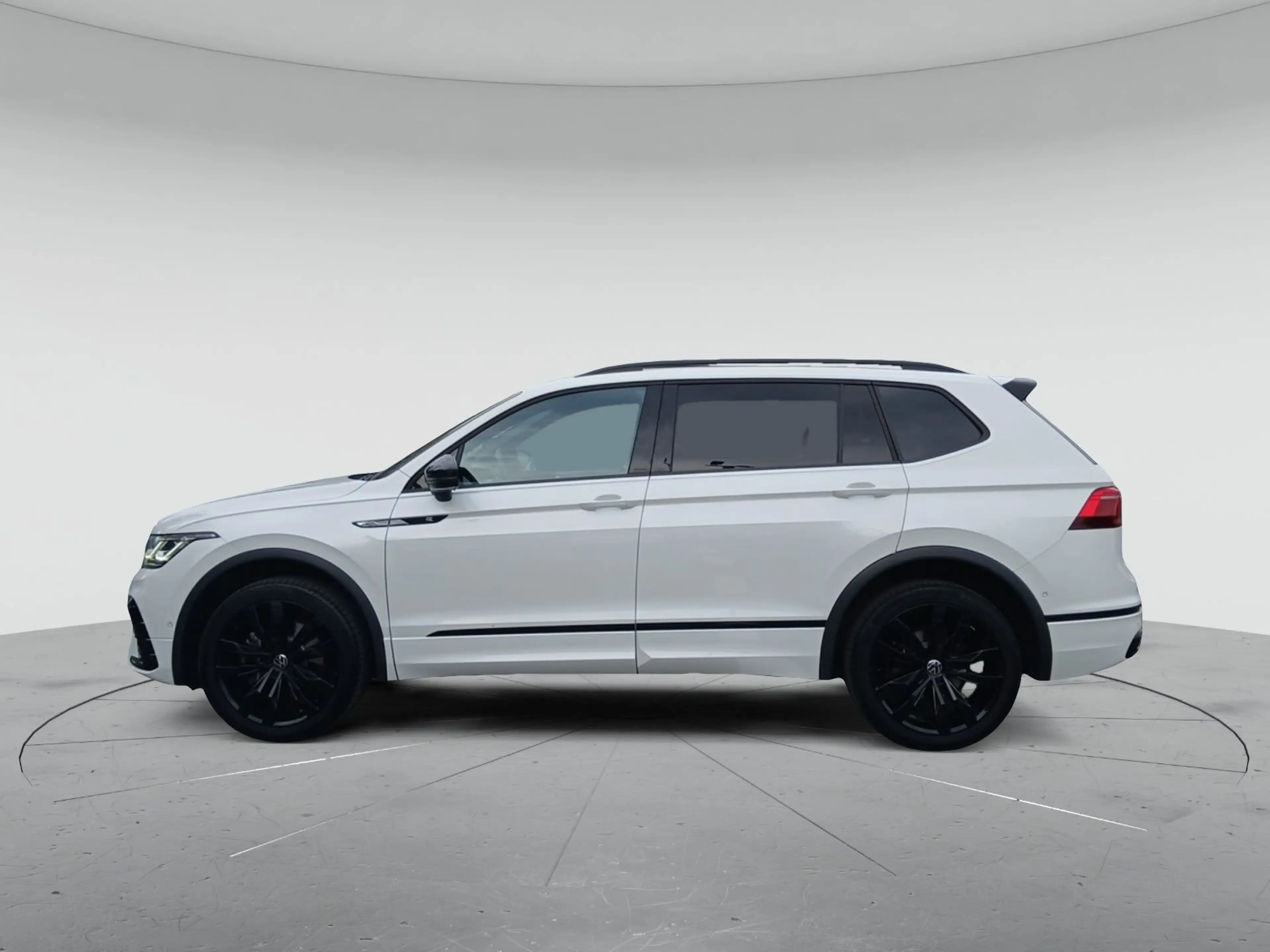 Volkswagen Tiguan Allspace R-Line 4Motion 2.0 TDI SCR DSG B — photo 4
