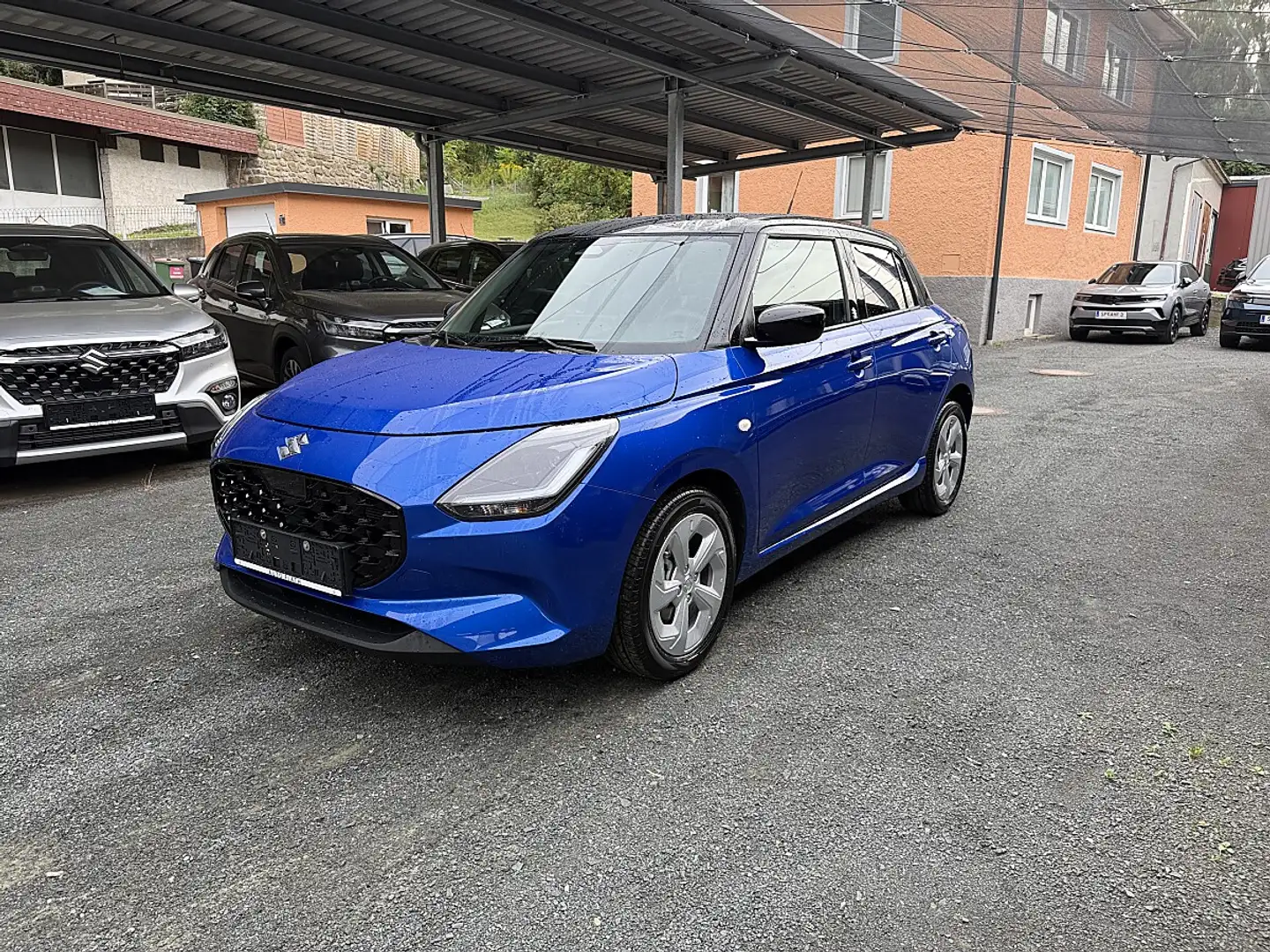 Suzuki Swift 1,2 Hybrid Shine Blau - 1