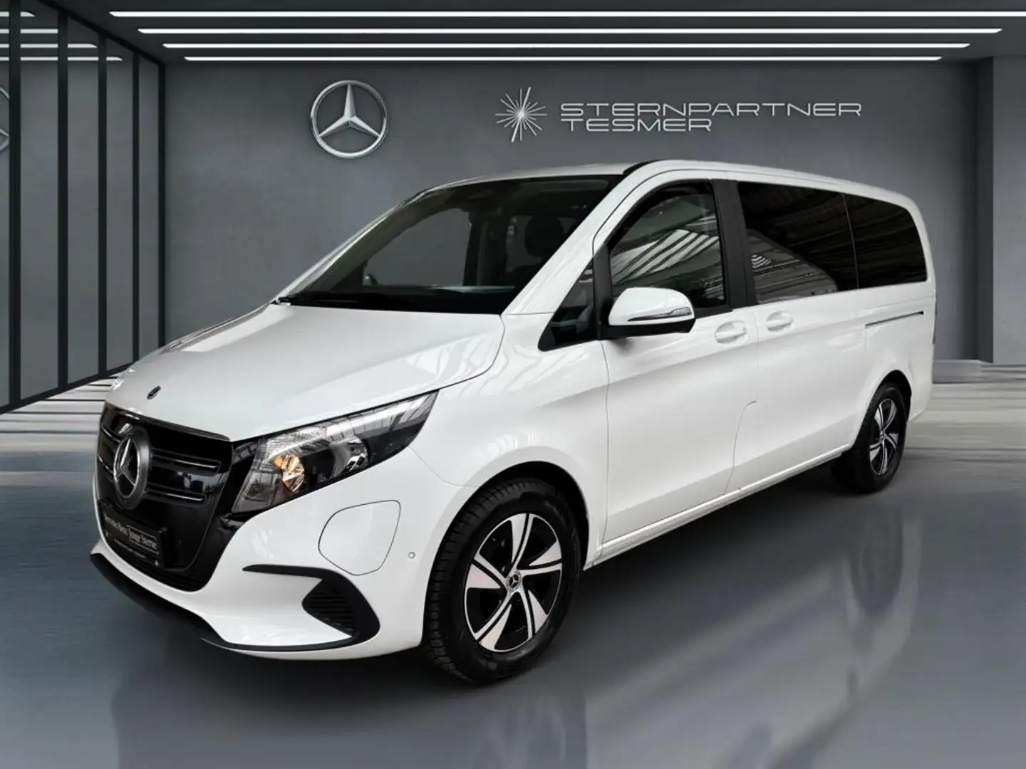 Mercedes-Benz EQV 300 Lang MBUX+DAB+Totwinkel+KAMERA+NAVI+AUT Weiß - 1