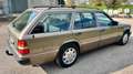 Mercedes-Benz Baureihe 124 Mercedes 300 TTD Bronze - thumbnail 3