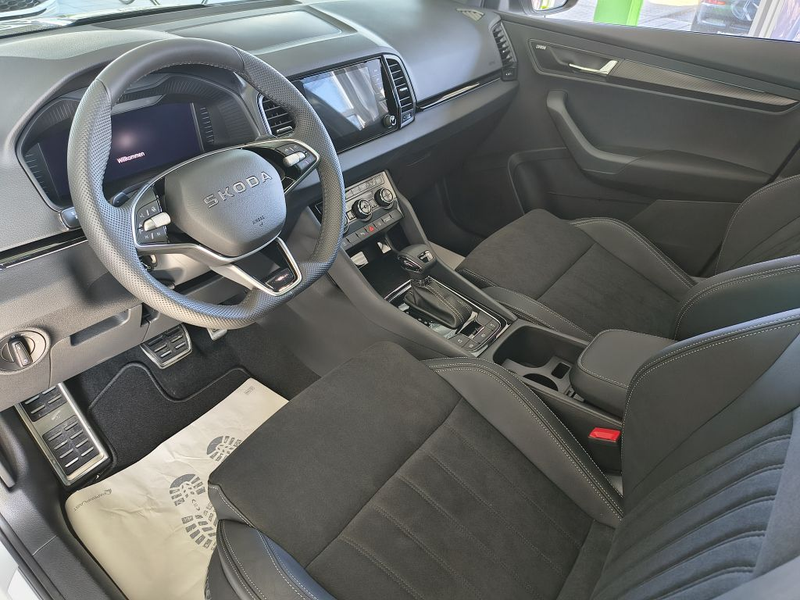 Skoda Karoq 1.5 TSI ACT DSG Sportline MicrofaserLeder — photo 11