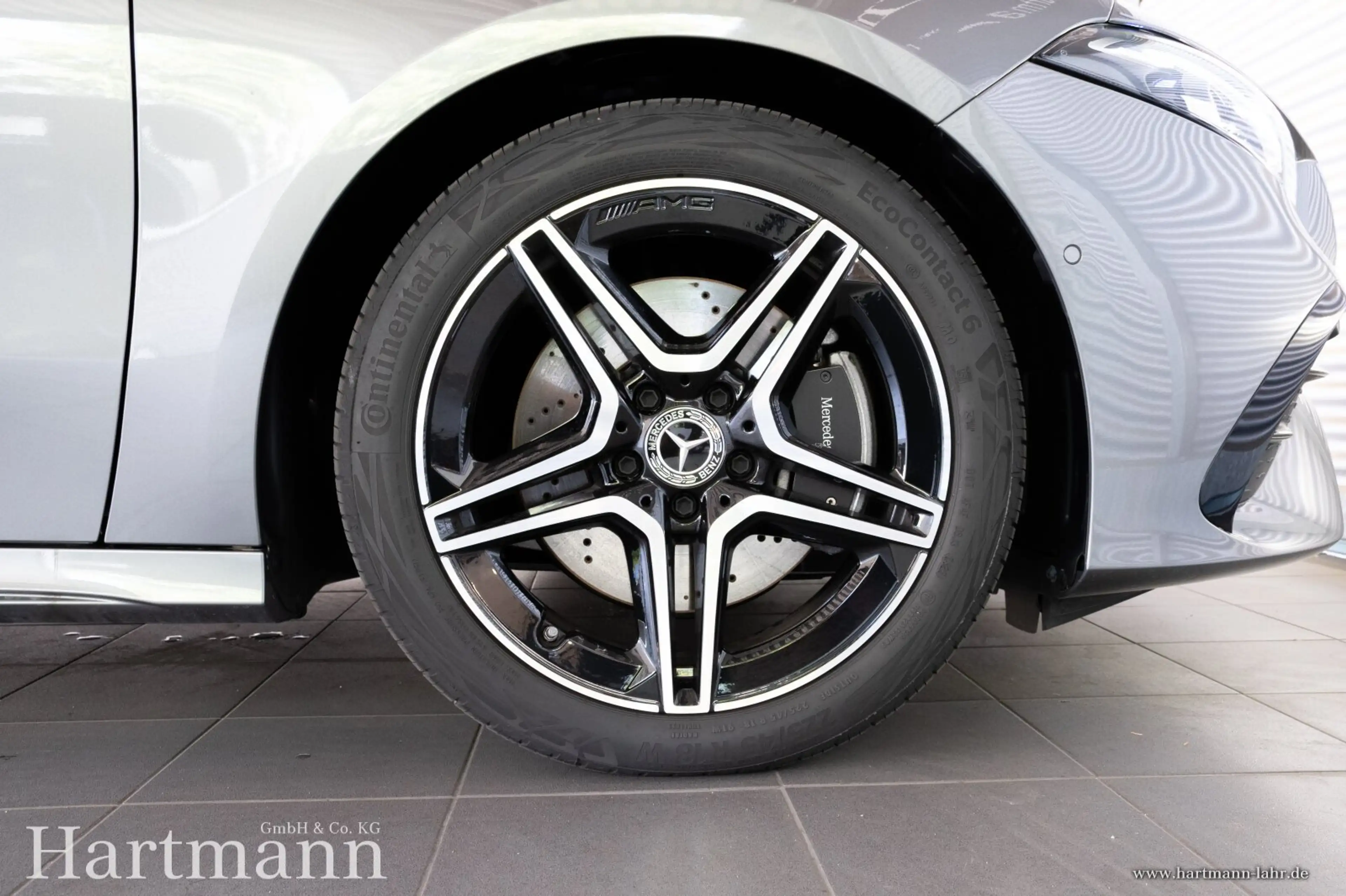 Mercedes-Benz A 220 A 220 d Limo AMG Panorama HUD Multibeam Fahrassi — photo 6