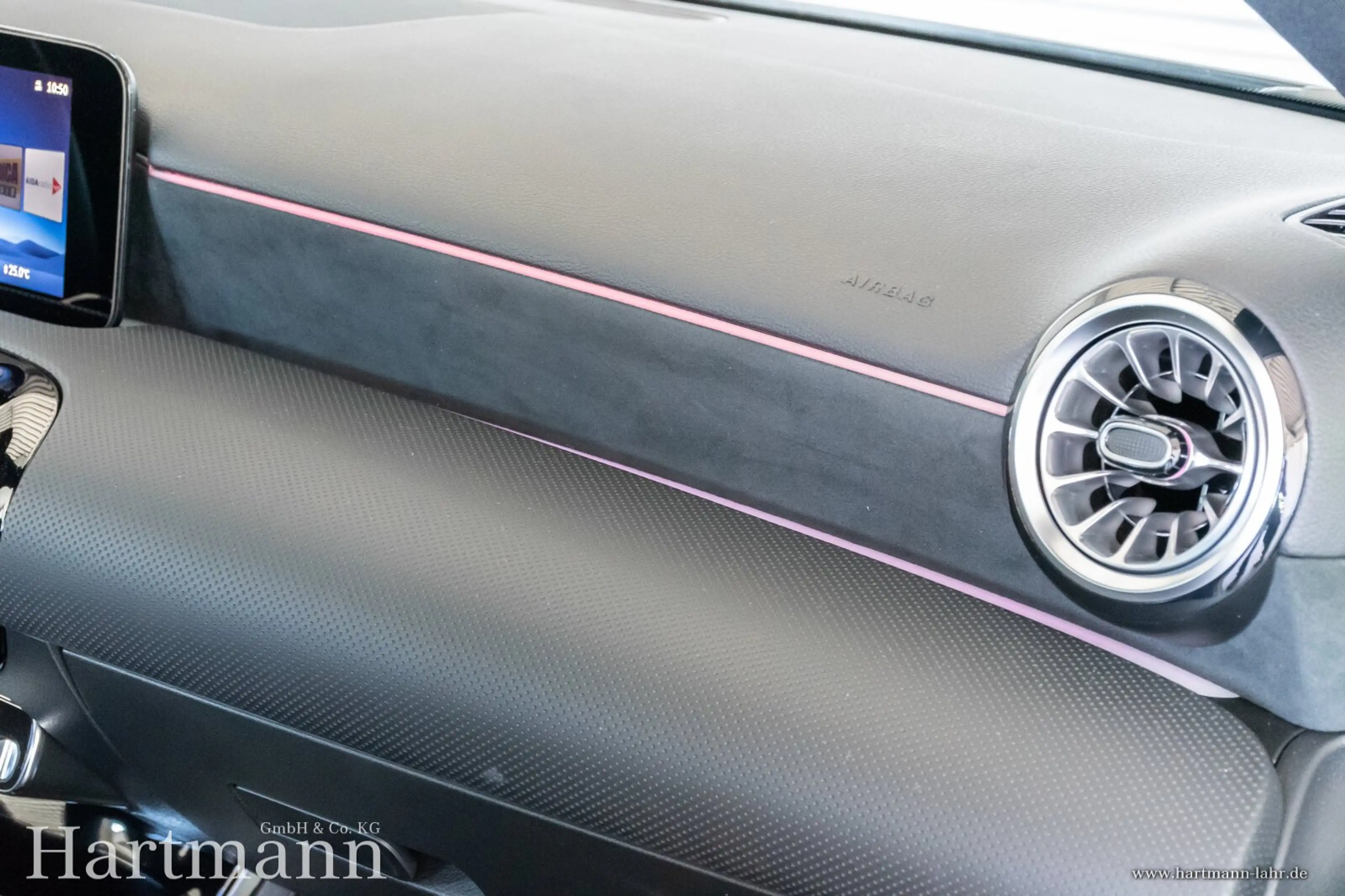 Mercedes-Benz A 220 A 220 d Limo AMG Panorama HUD Multibeam Fahrassi — photo 11