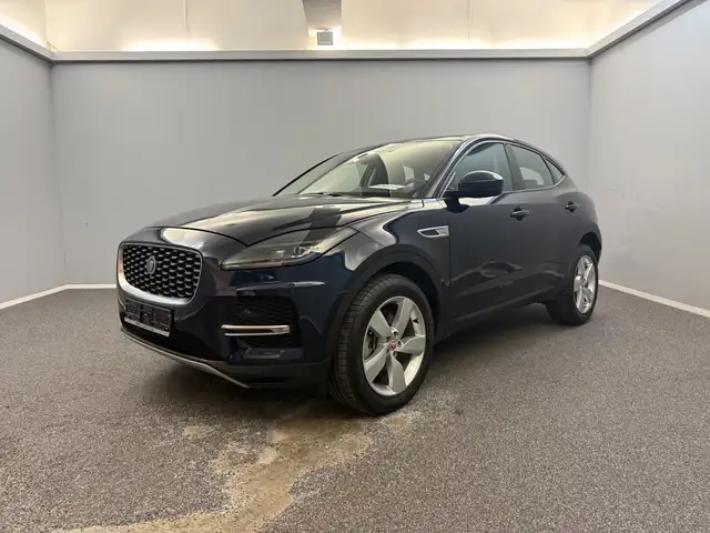 Jaguar E-Pace E-PACE SE AWD*LEDER**MEMORY*MERIDIAN