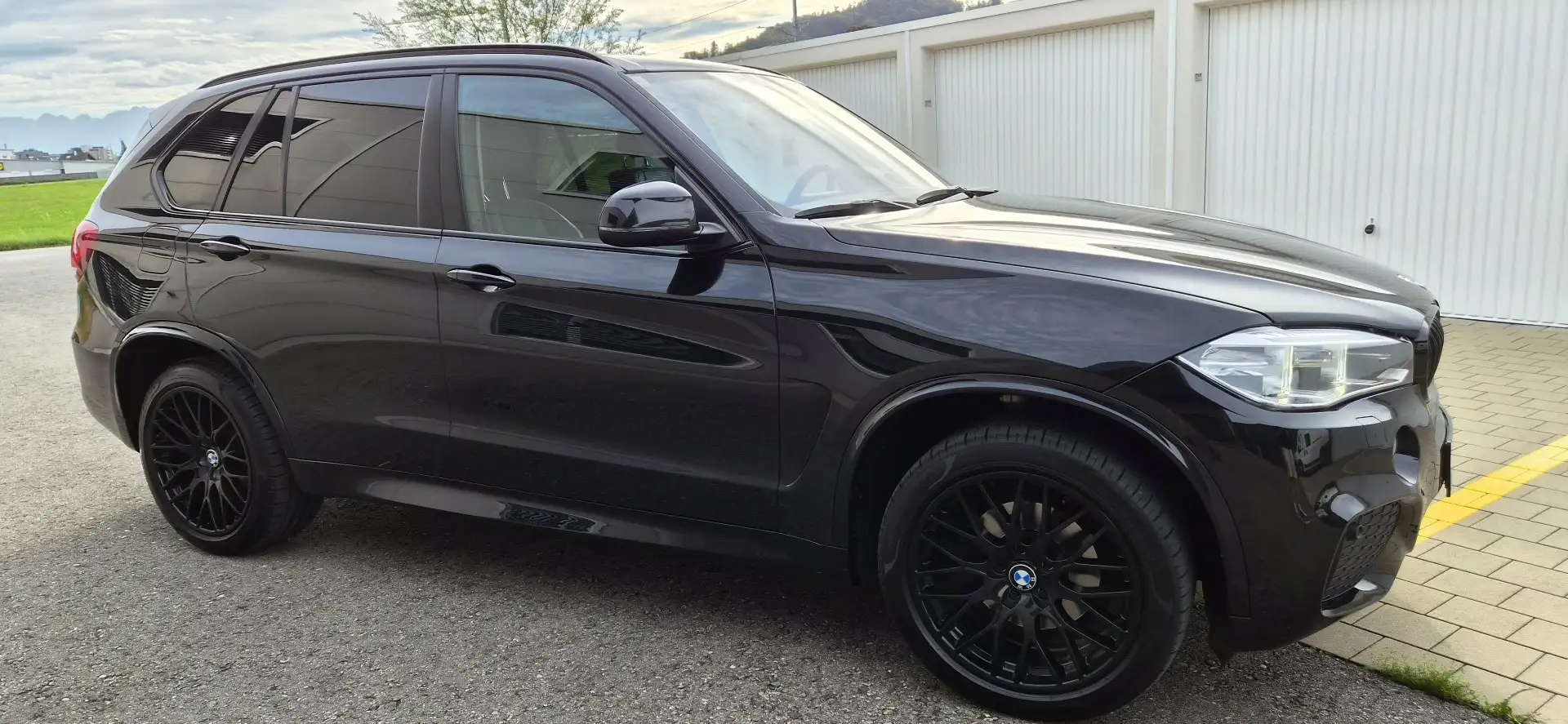 BMW X5 xDrive30d Aut. M-Sportpaket - 2