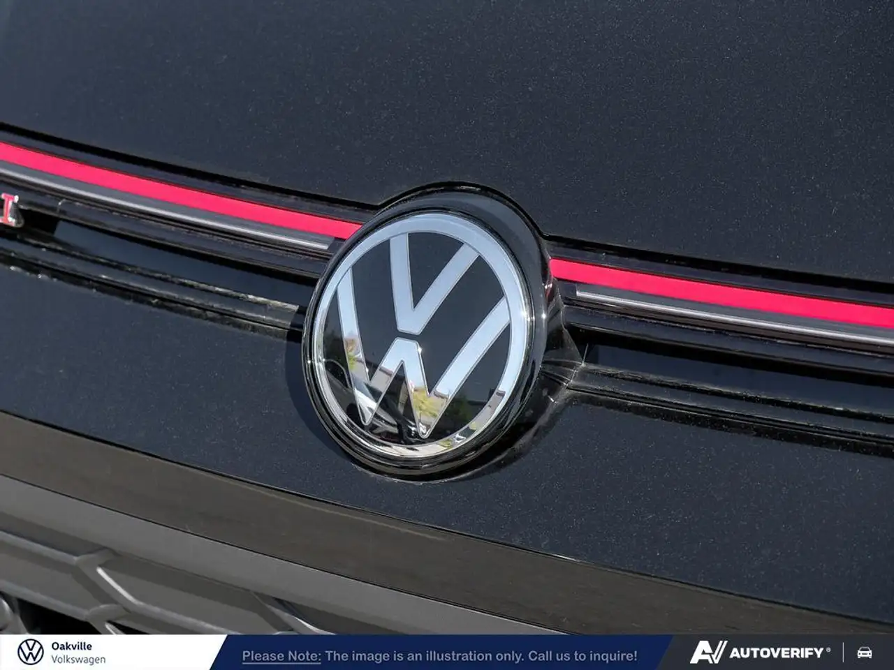 Volkswagen Golf GTI снимка Volkswagen Golf GTI