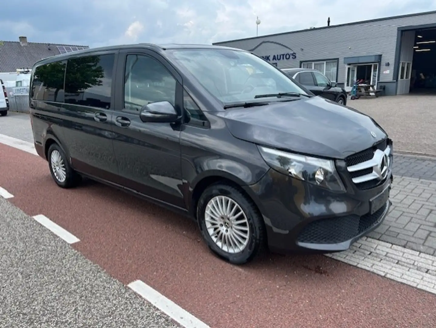 Mercedes-Benz V 220 220d Lang Edition AUT. PKW 7P NAVI KLIMA CAM. Grigio - 1