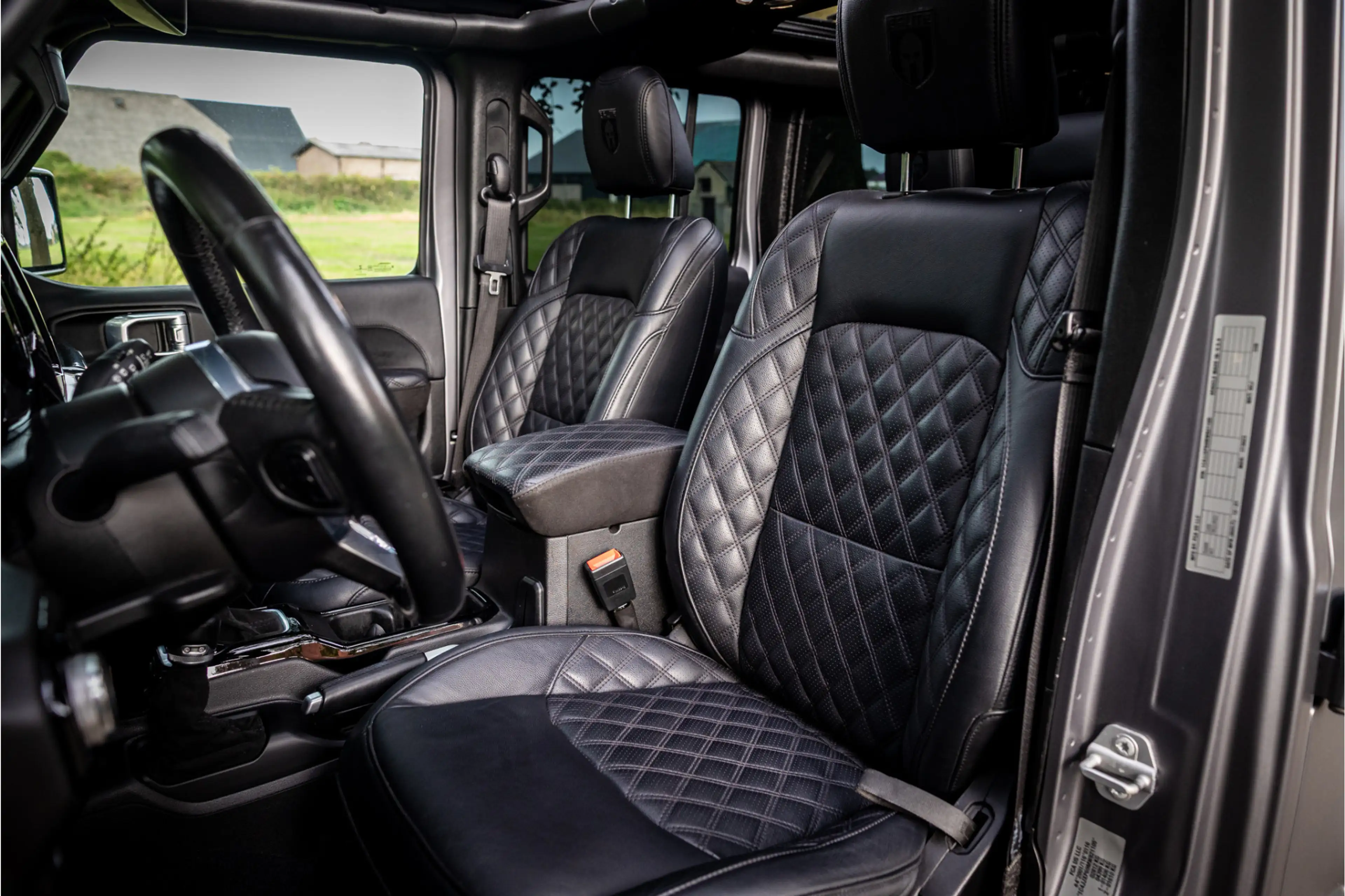 Jeep Wrangler Unlimited 4xe 380 Brute Richmond Softtop Skyroof — photo 7