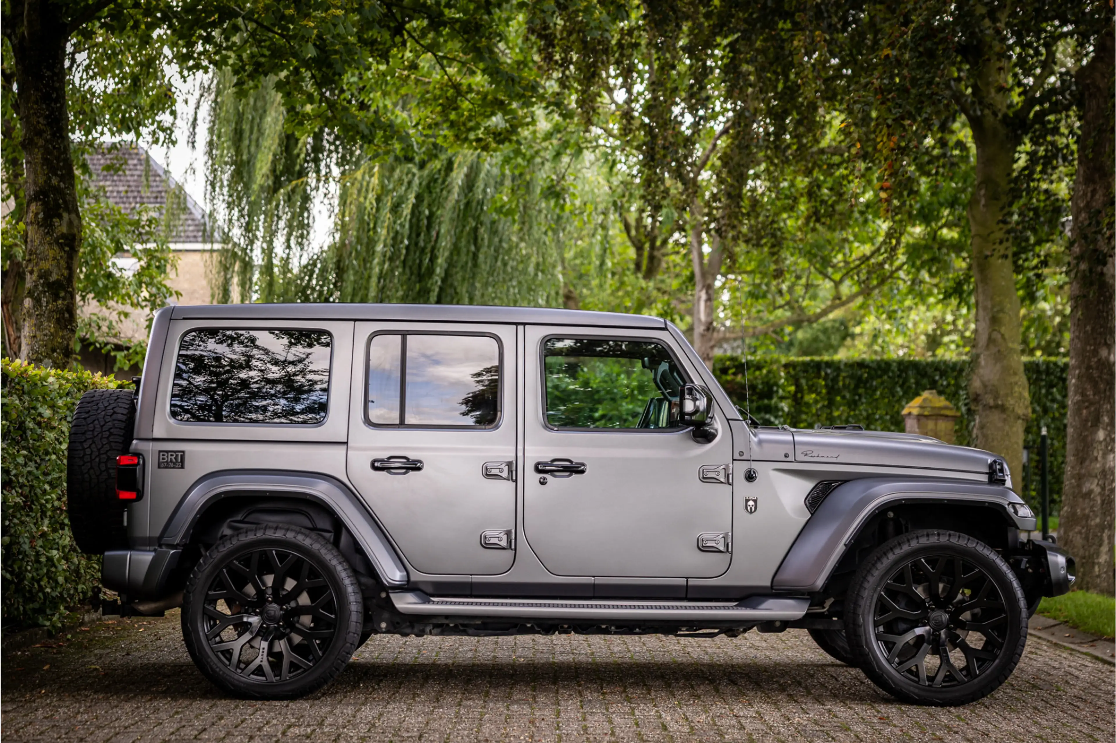 Jeep Wrangler Unlimited 4xe 380 Brute Richmond Softtop Skyroof — photo 15