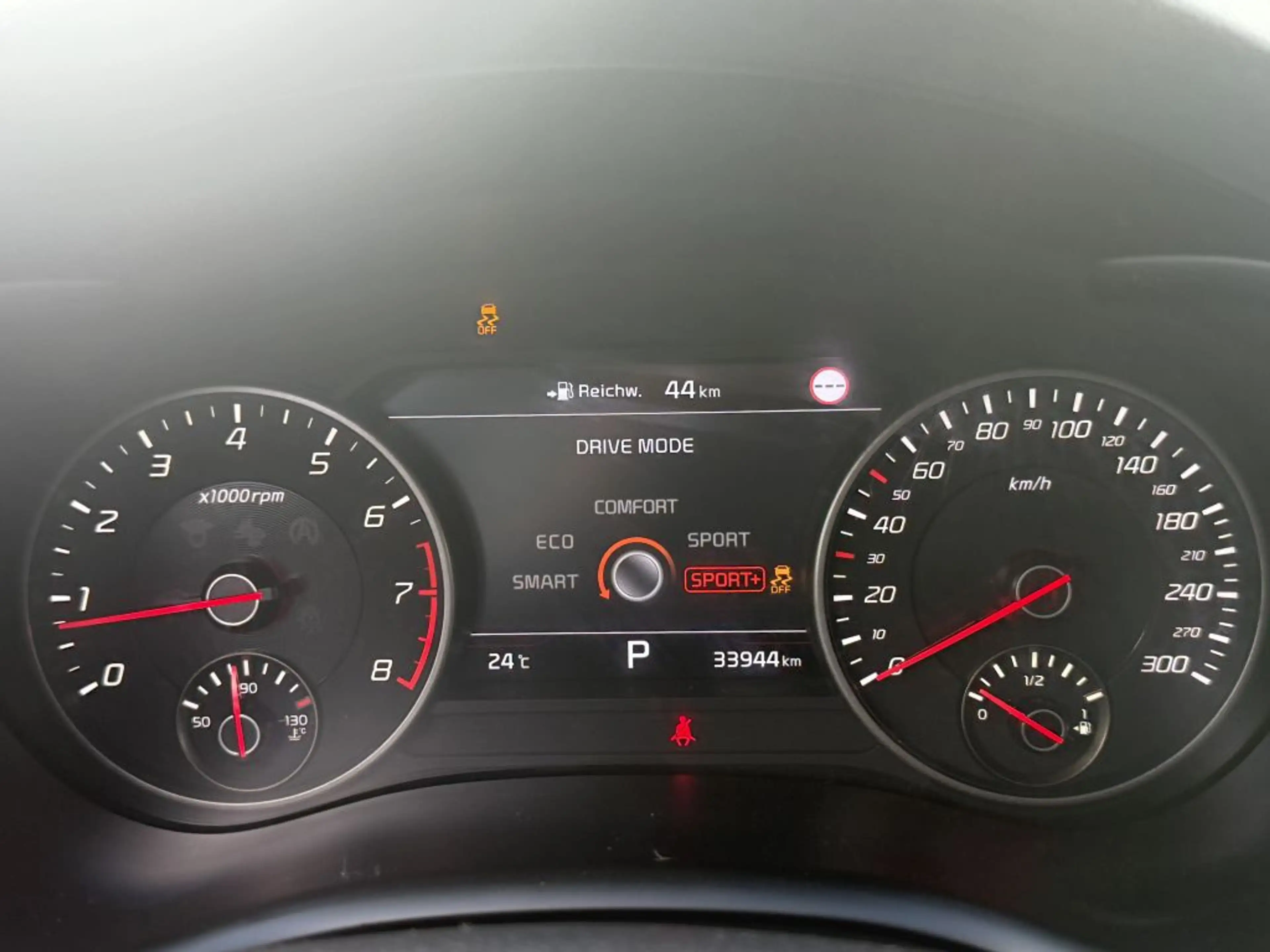 Kia Stinger 3.3 T-GDI AWD OPF GT — photo 15