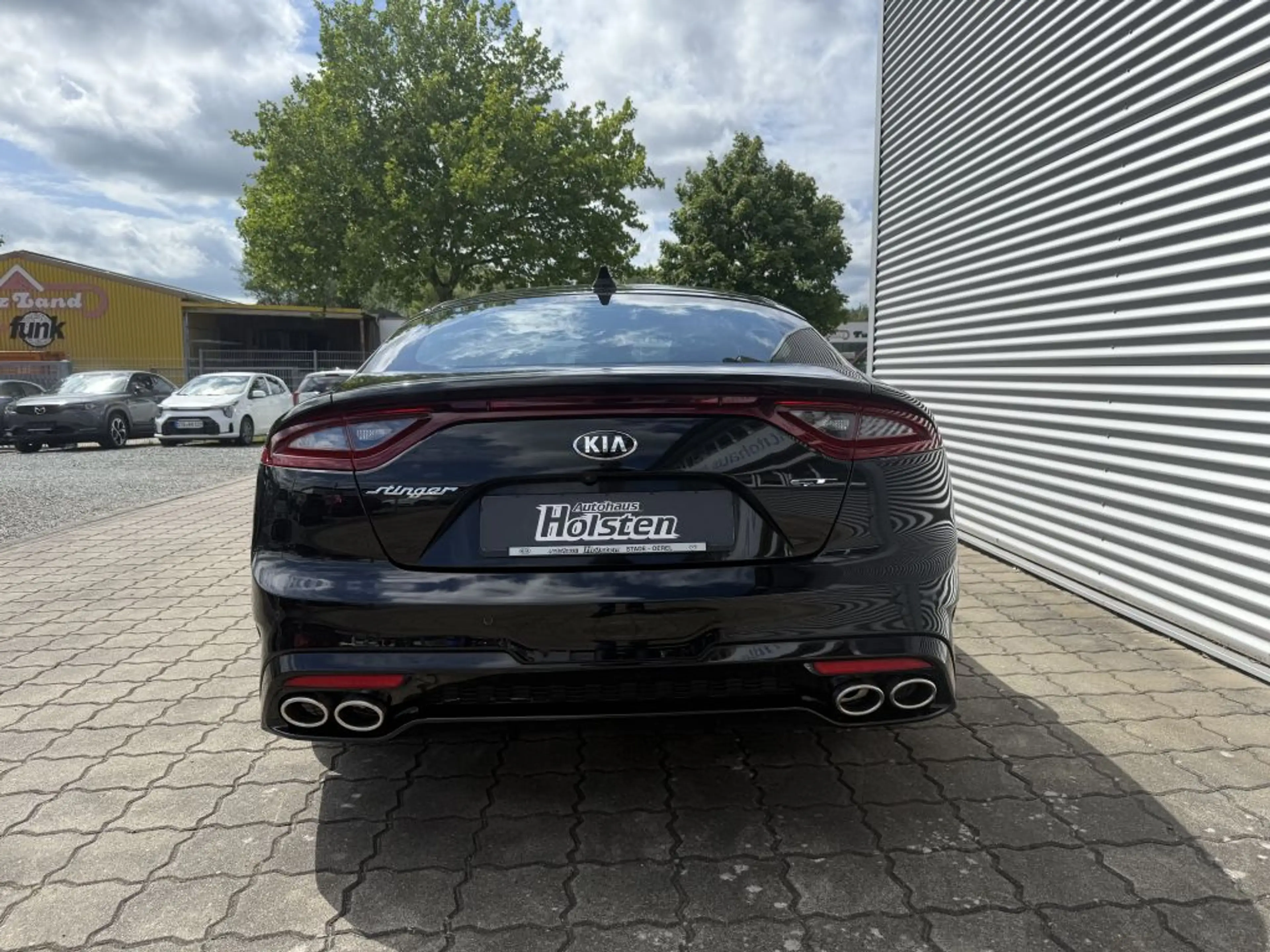 Kia Stinger 3.3 T-GDI AWD OPF GT — photo 6
