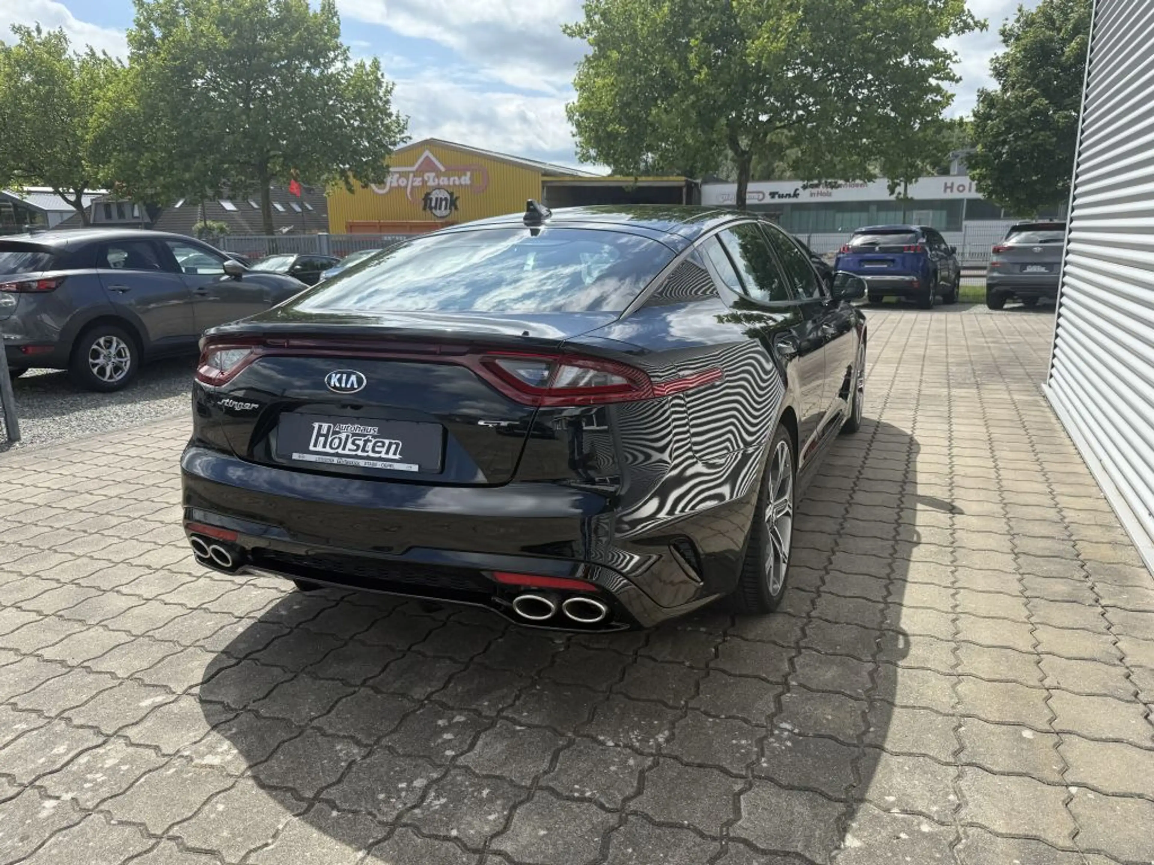 Kia Stinger 3.3 T-GDI AWD OPF GT — photo 7
