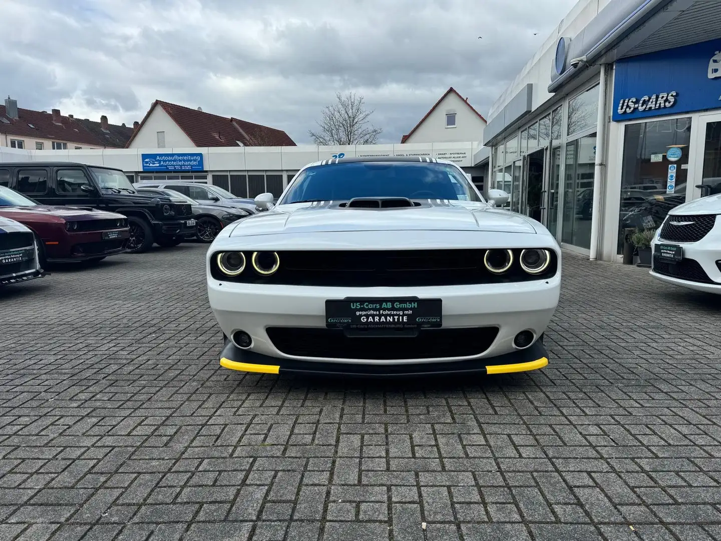 Dodge Challenger 6.4 L V8 R/T* Scat Pack Wit - 2