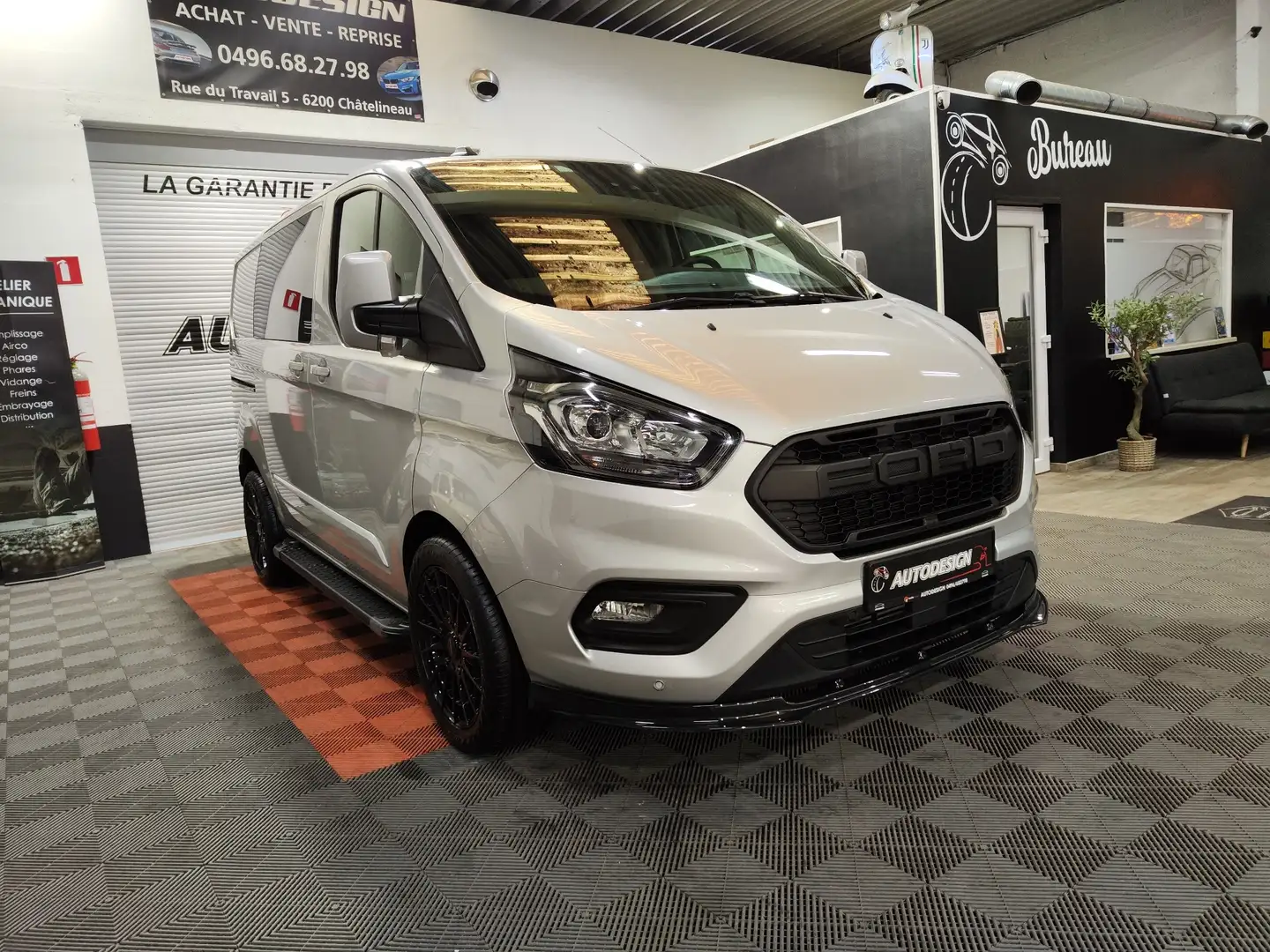 Ford Transit Custom 2.0 TDCi L1H1 Limited Multi S/S (EU6.2) / 5 places Argent - 1