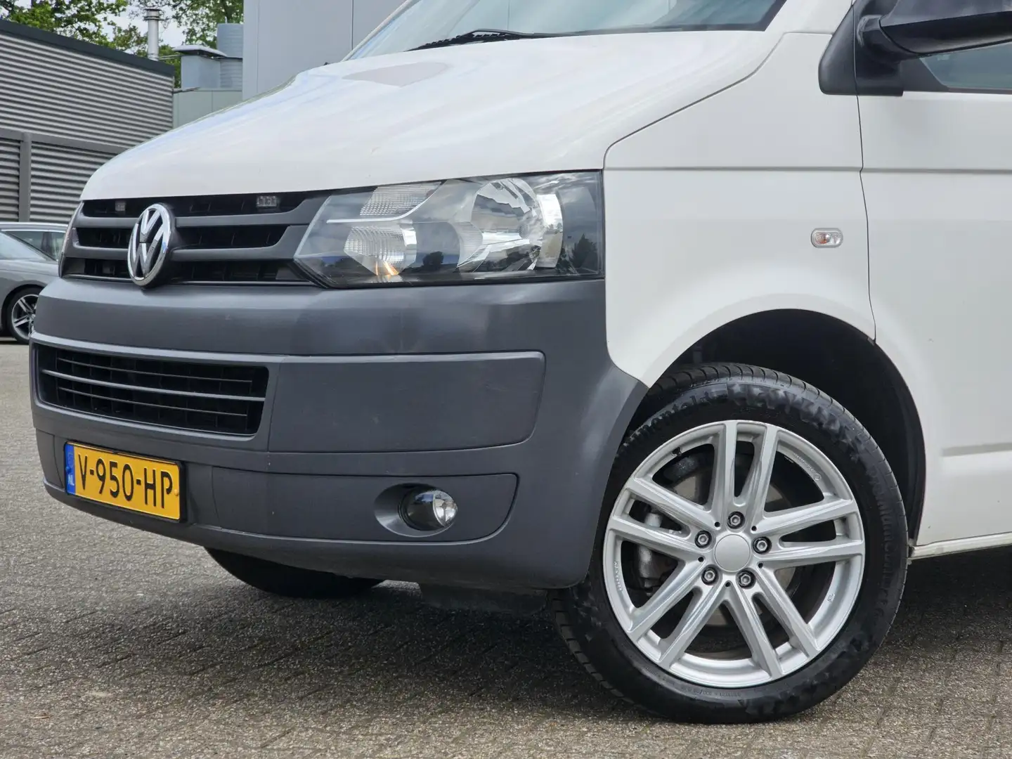 Volkswagen T5 Transporter 2.0 TDI L2H1 Comfortline 4-Motion CRUISE TREKHAAK Blanc - 2