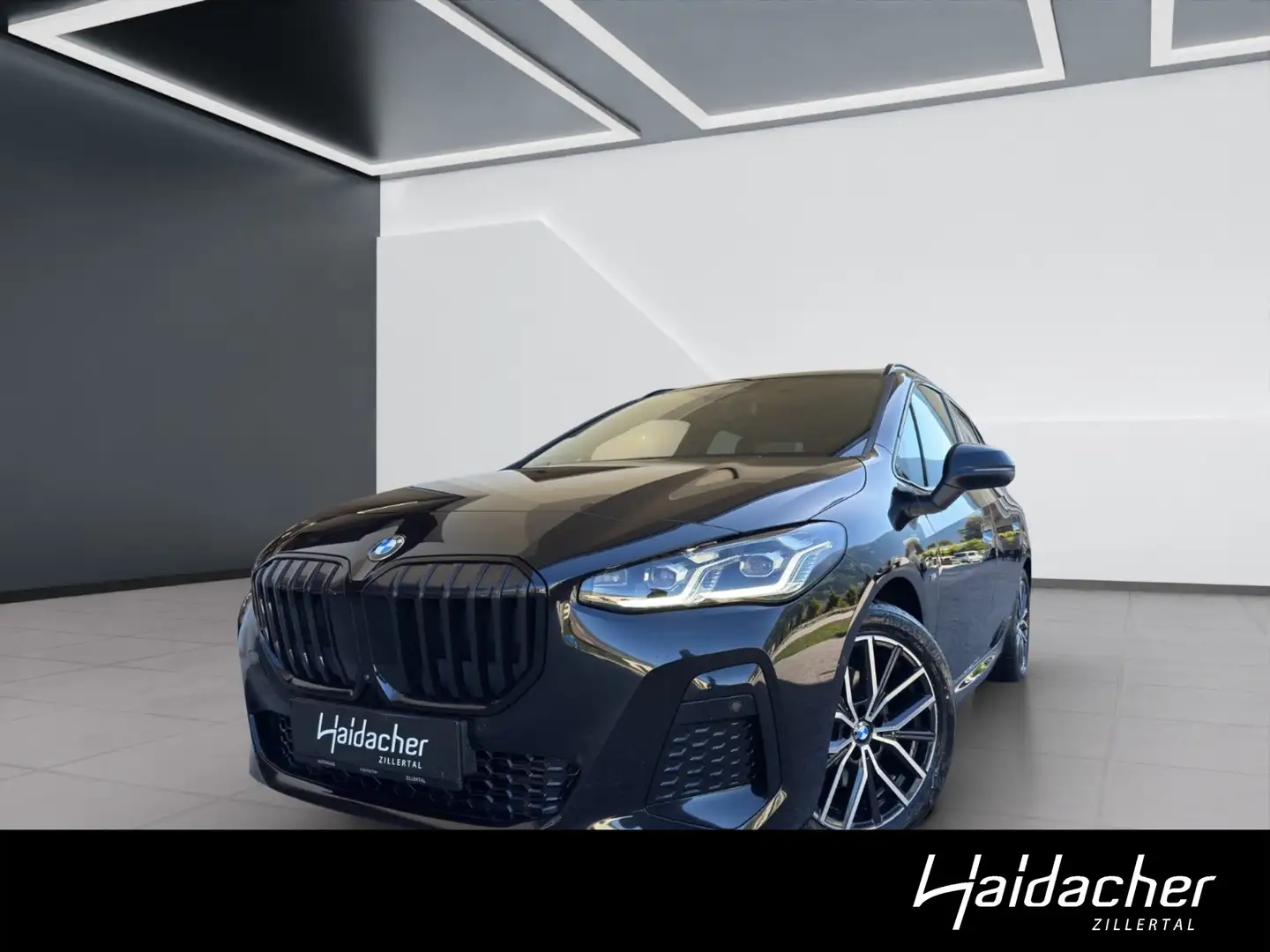 BMW 220 i AUT Schwarz - 1