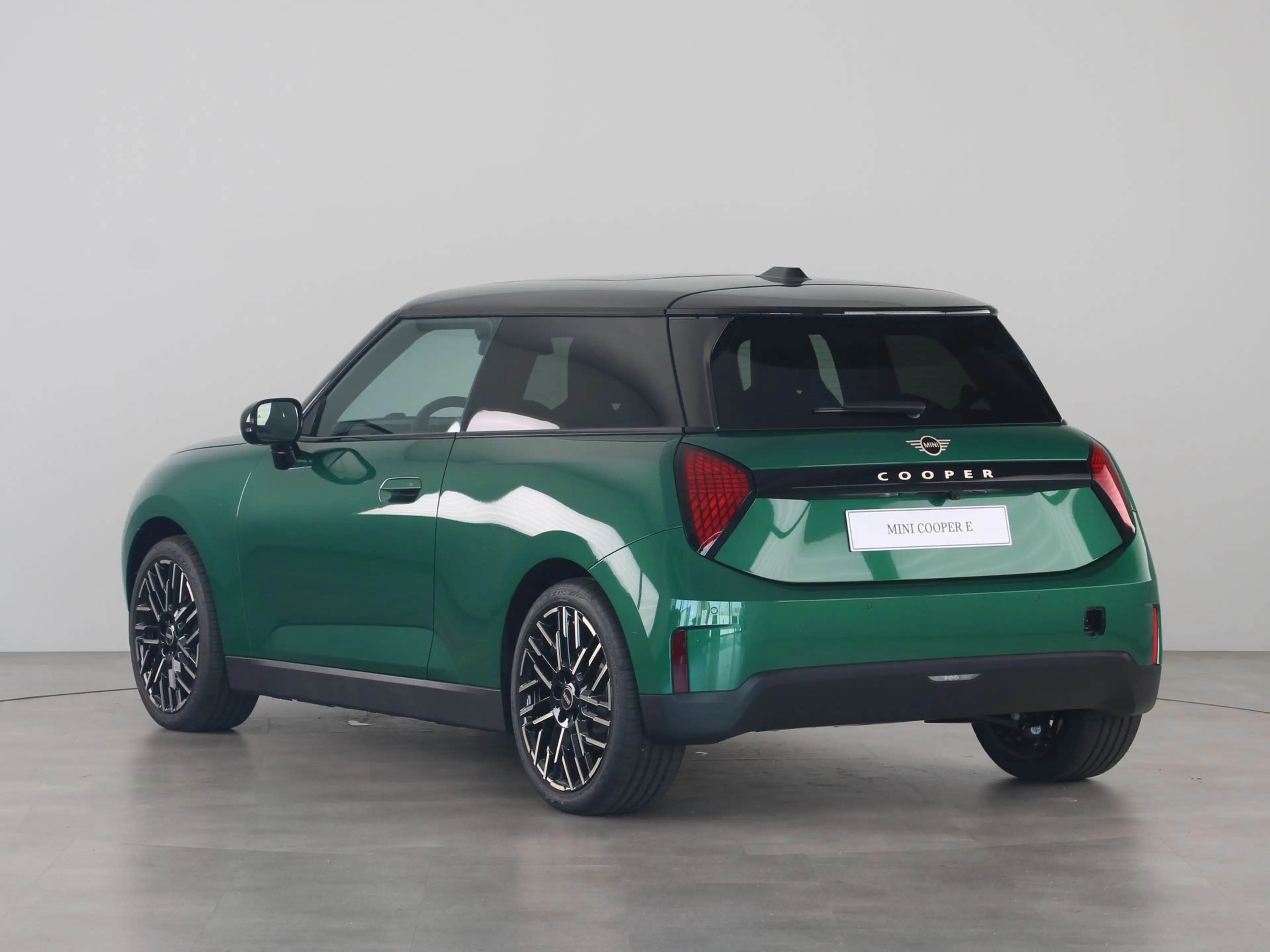 MINI Cooper E Favoured Pakket M PRIVATE LEASE EUR 475,- (60 mnd/ — photo 7