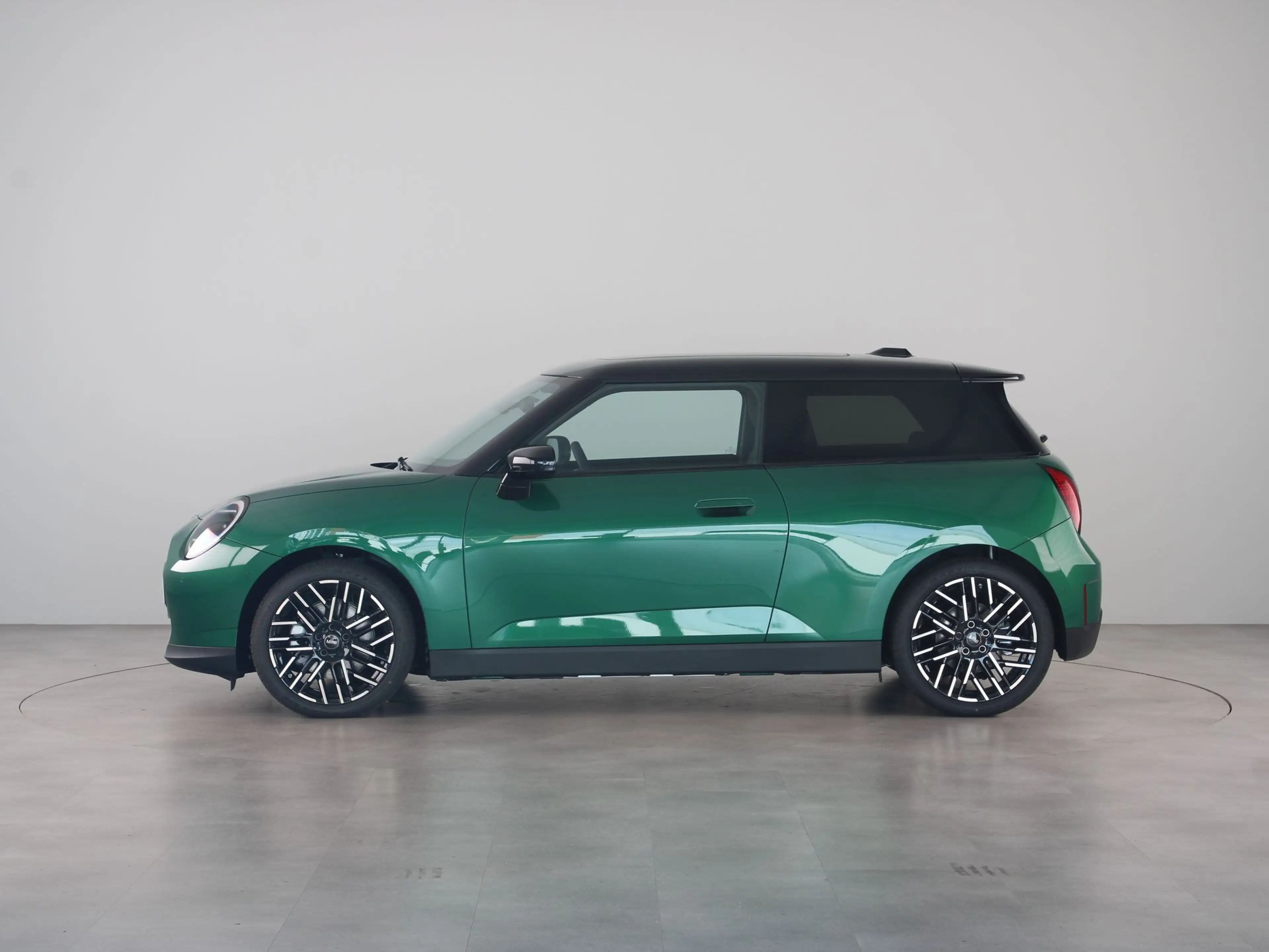MINI Cooper E Favoured Pakket M PRIVATE LEASE EUR 475,- (60 mnd/ — photo 8