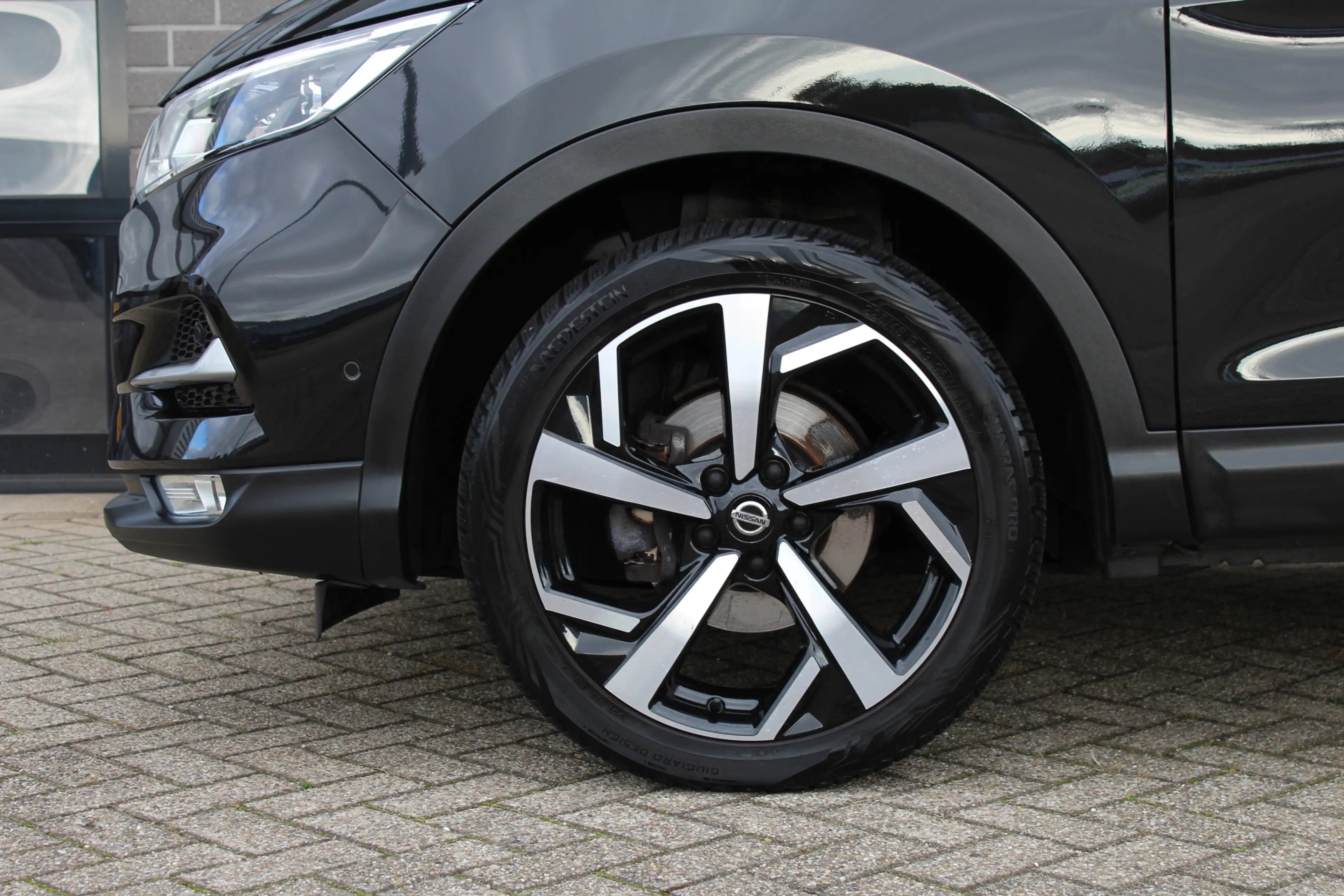 Nissan Qashqai 1.3 DIG-T Tekna / Keyless / Carplay / N.A.P. — photo 28