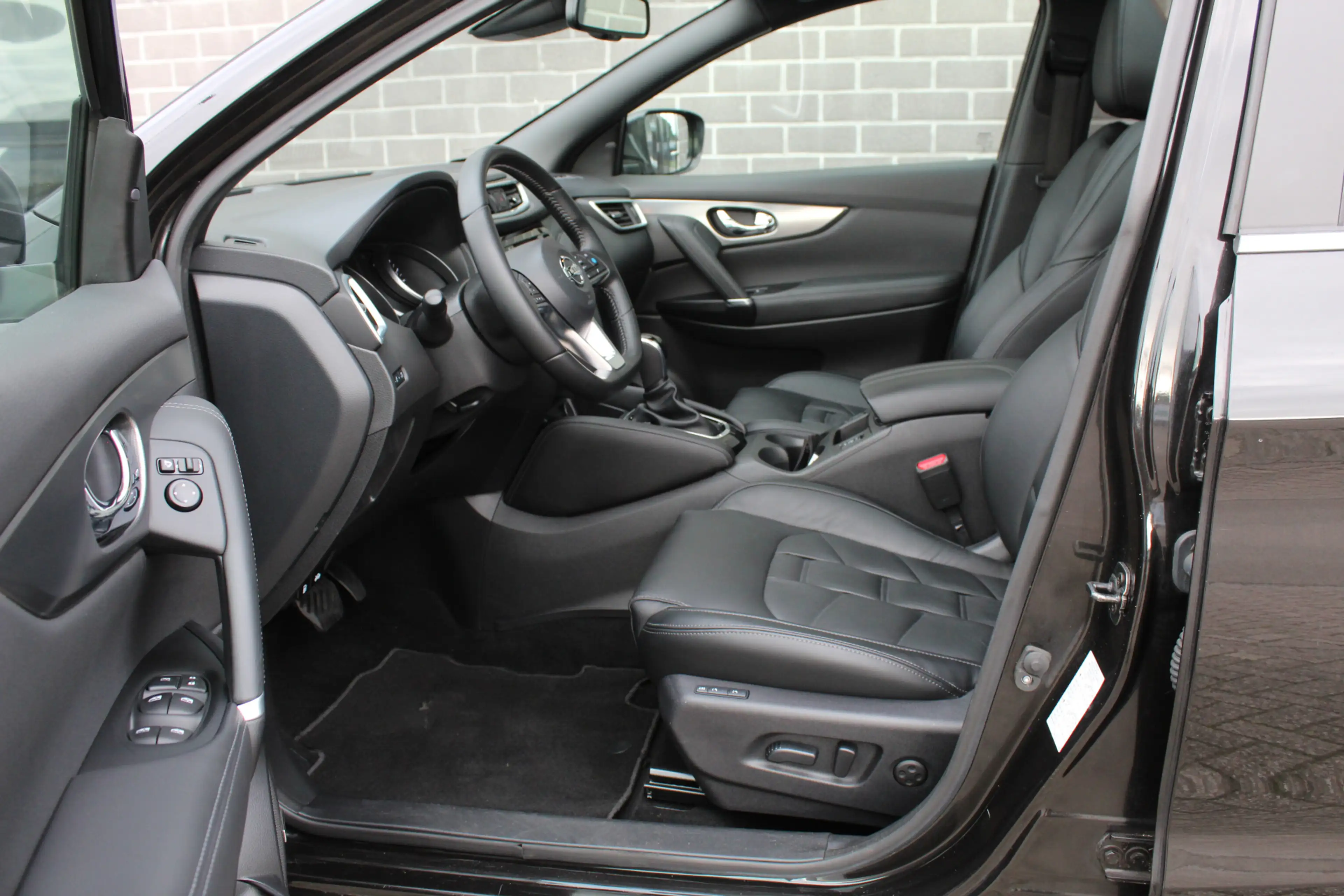 Nissan Qashqai 1.3 DIG-T Tekna / Keyless / Carplay / N.A.P. — photo 8