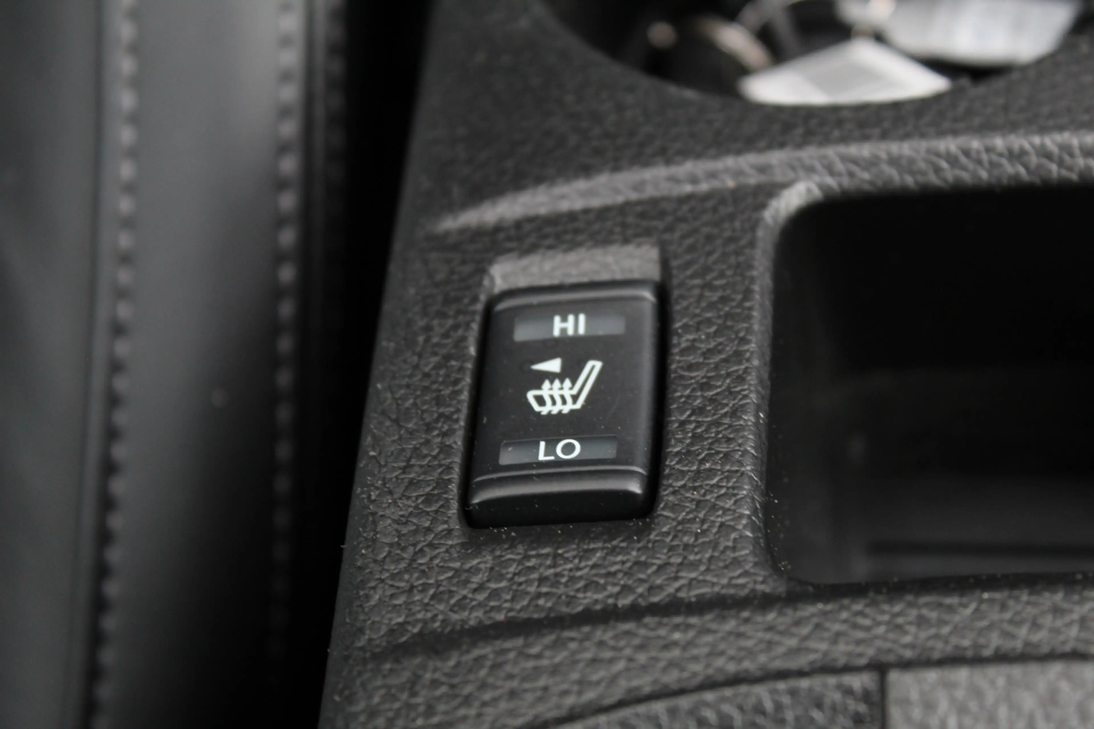 Nissan Qashqai 1.3 DIG-T Tekna / Keyless / Carplay / N.A.P. — photo 32