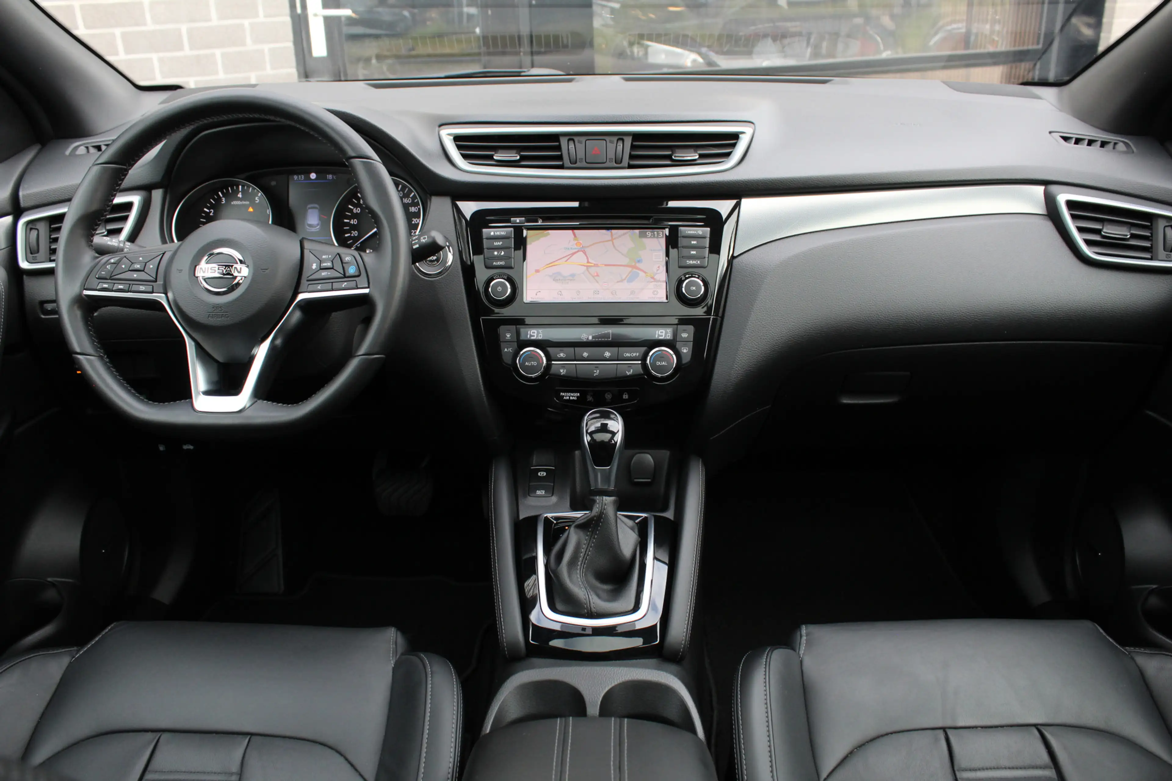 Nissan Qashqai 1.3 DIG-T Tekna / Keyless / Carplay / N.A.P. — photo 2