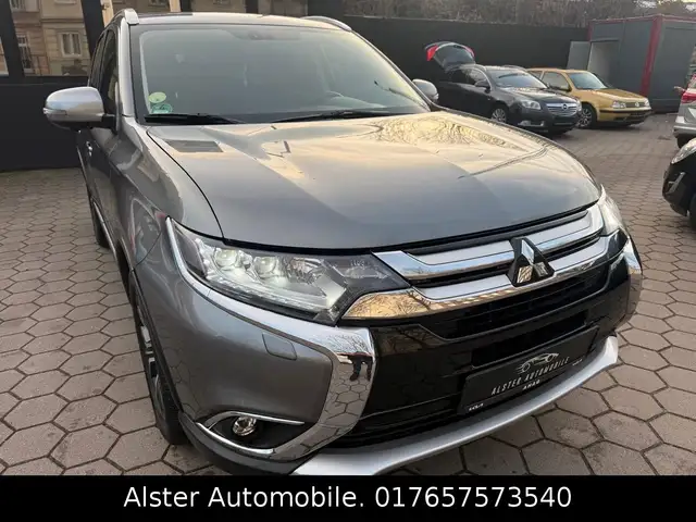Mitsubishi Outlander Edition 100+ 4WD, Automatk, Klimaautma