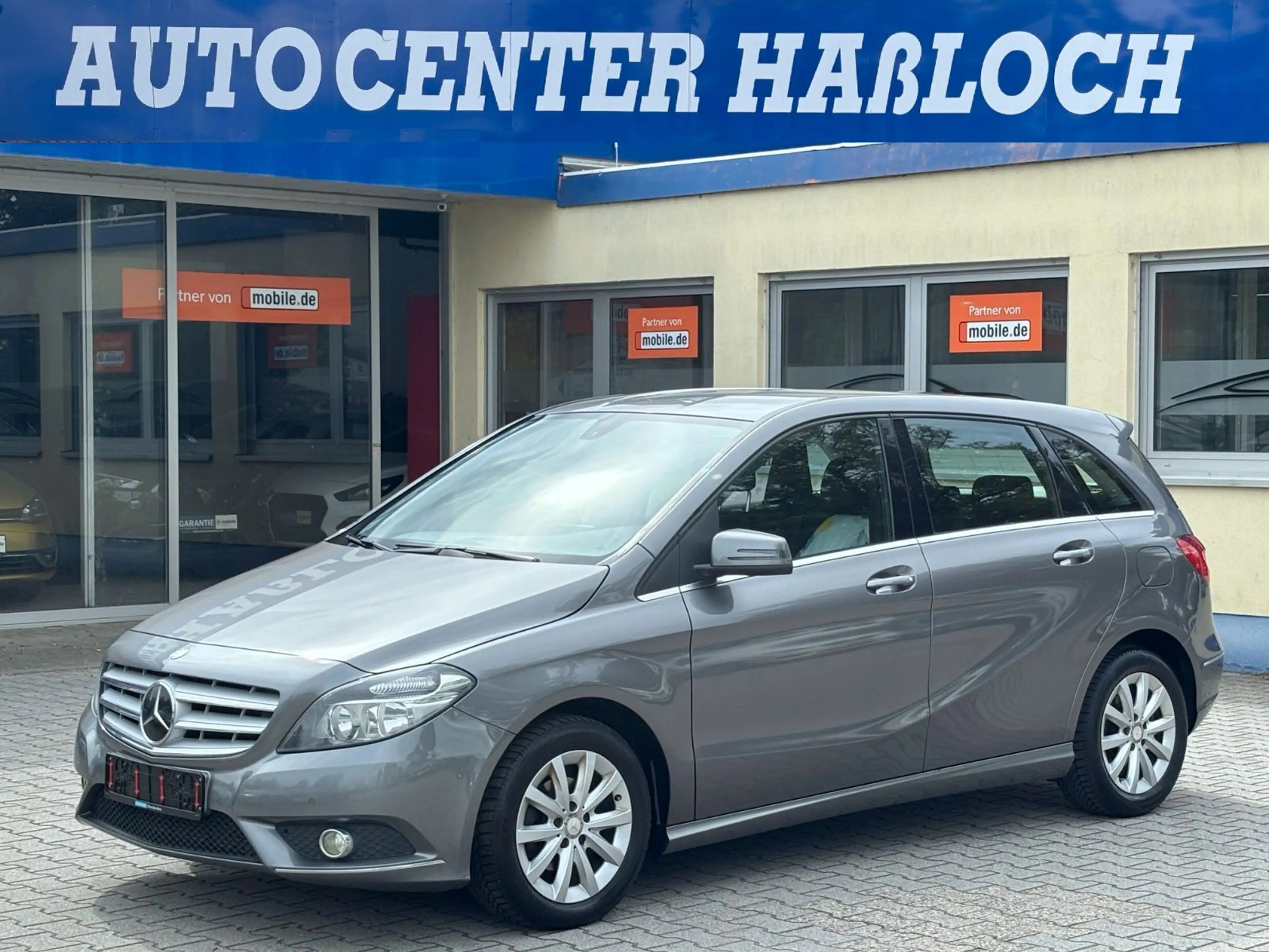 Mercedes-Benz B 180 Navi*Asyst+*MB-S-Heft