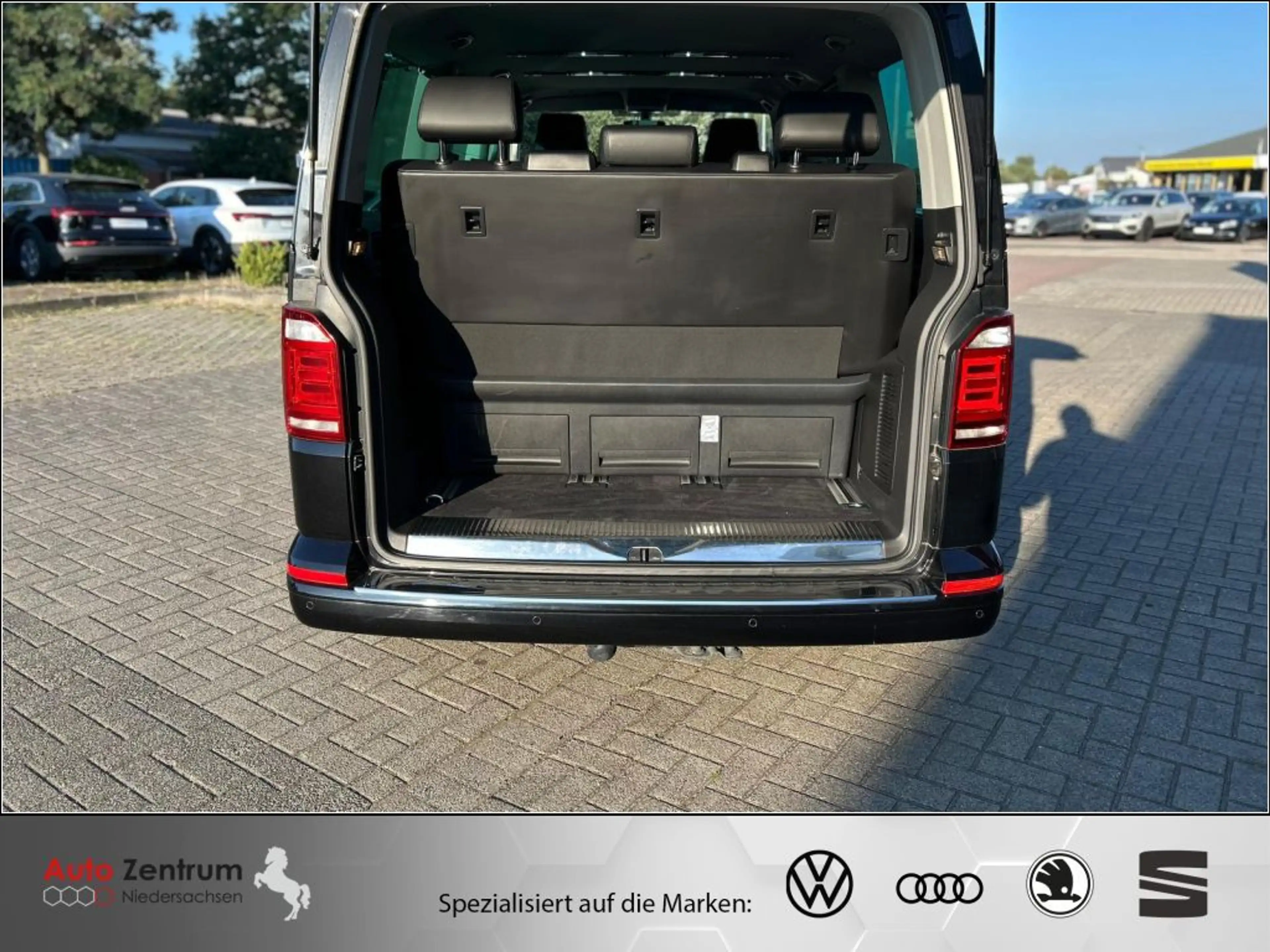 Volkswagen Transporter Multivan 2.0 TDI 4M Highline 7-Sitzer StandHz*DCC — photo 10