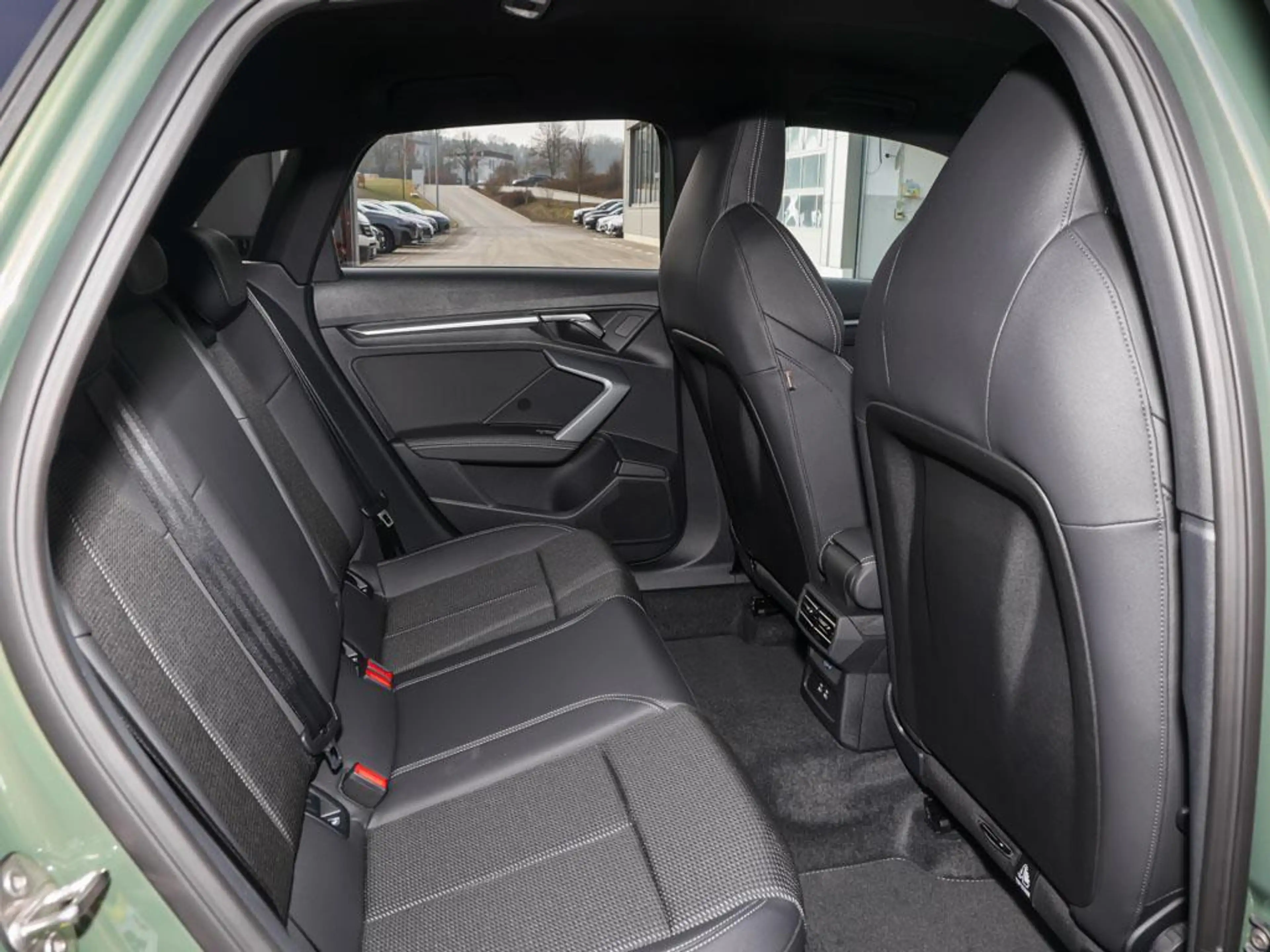 Audi A3 S line TDI S tronic MATRIX-LED+19´ — photo 5