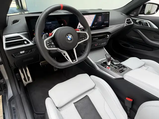 BMW M4 view 14